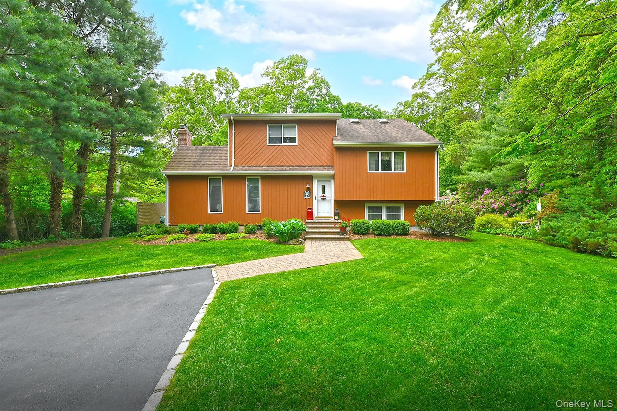 21 Craig Drive, Huntington, NY, 3 Bedrooms Bedrooms, 8 Rooms Rooms,2 BathroomsBathrooms,Residential,For Rent,Craig,0,1006271 21 Craig Drive, Huntington, NY, 3 Bedrooms Bedrooms, 8 Rooms Rooms,2 BathroomsBathrooms,Residential,For Rent,Craig,0,1006271