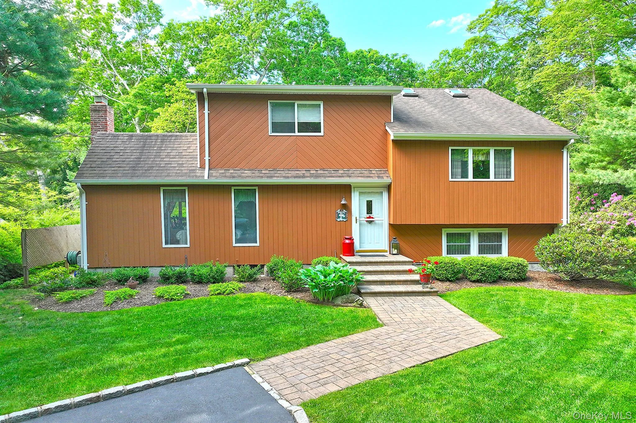 21 Craig Drive, Huntington, NY, 3 Bedrooms Bedrooms, 8 Rooms Rooms,2 BathroomsBathrooms,Residential,For Rent,Craig,0,1006271 21 Craig Drive, Huntington, NY, 3 Bedrooms Bedrooms, 8 Rooms Rooms,2 BathroomsBathrooms,Residential,For Rent,Craig,0,1006271
