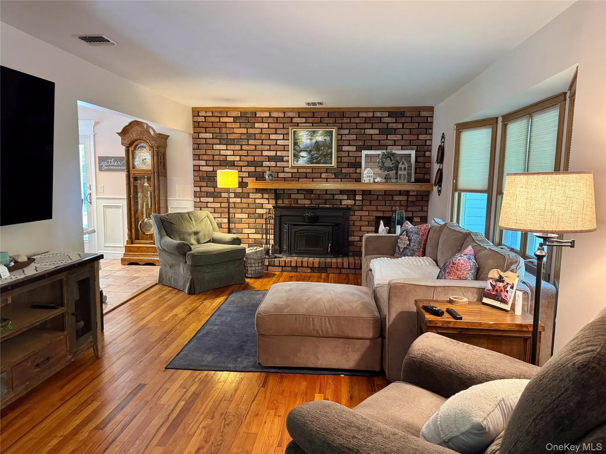 8 Donnatella Lane, Smithtown, NY, 4 Bedrooms Bedrooms, 10 Rooms Rooms,2 BathroomsBathrooms,Residential,For Rent,Donnatella,0,1006272 8 Donnatella Lane, Smithtown, NY, 4 Bedrooms Bedrooms, 10 Rooms Rooms,2 BathroomsBathrooms,Residential,For Rent,Donnatella,0,1006272