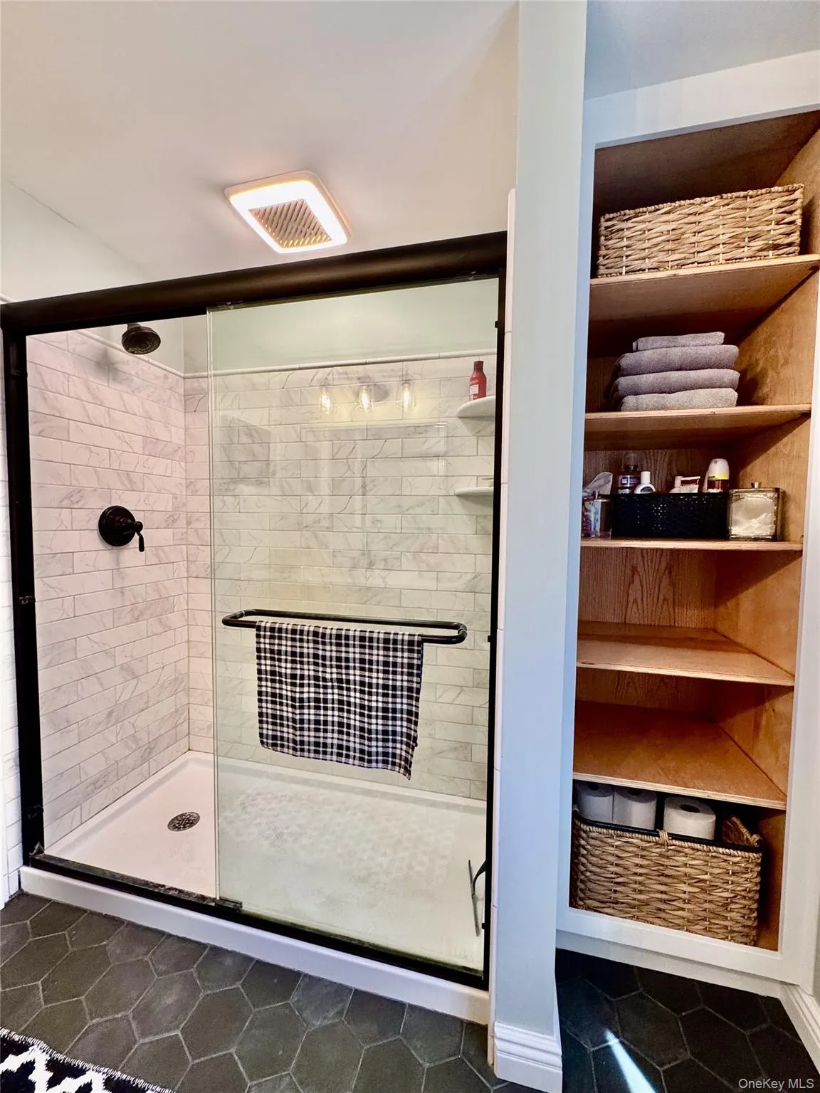 8 Donnatella Lane, Smithtown, NY, 4 Bedrooms Bedrooms, 10 Rooms Rooms,2 BathroomsBathrooms,Residential,For Rent,Donnatella,0,1006272 8 Donnatella Lane, Smithtown, NY, 4 Bedrooms Bedrooms, 10 Rooms Rooms,2 BathroomsBathrooms,Residential,For Rent,Donnatella,0,1006272