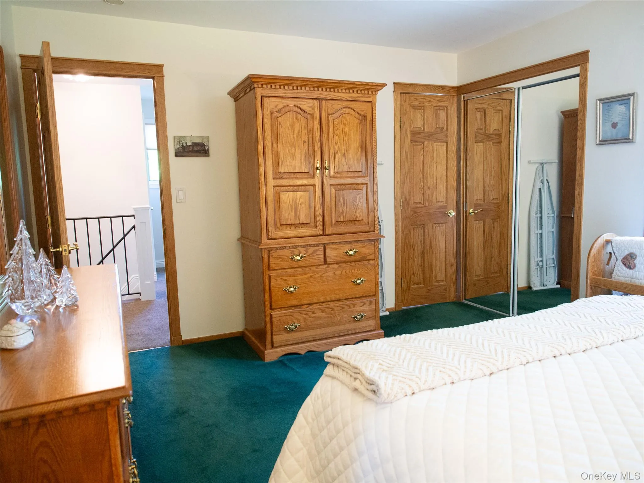 8 Donnatella Lane, Smithtown, NY, 4 Bedrooms Bedrooms, 10 Rooms Rooms,2 BathroomsBathrooms,Residential,For Rent,Donnatella,0,1006272 8 Donnatella Lane, Smithtown, NY, 4 Bedrooms Bedrooms, 10 Rooms Rooms,2 BathroomsBathrooms,Residential,For Rent,Donnatella,0,1006272