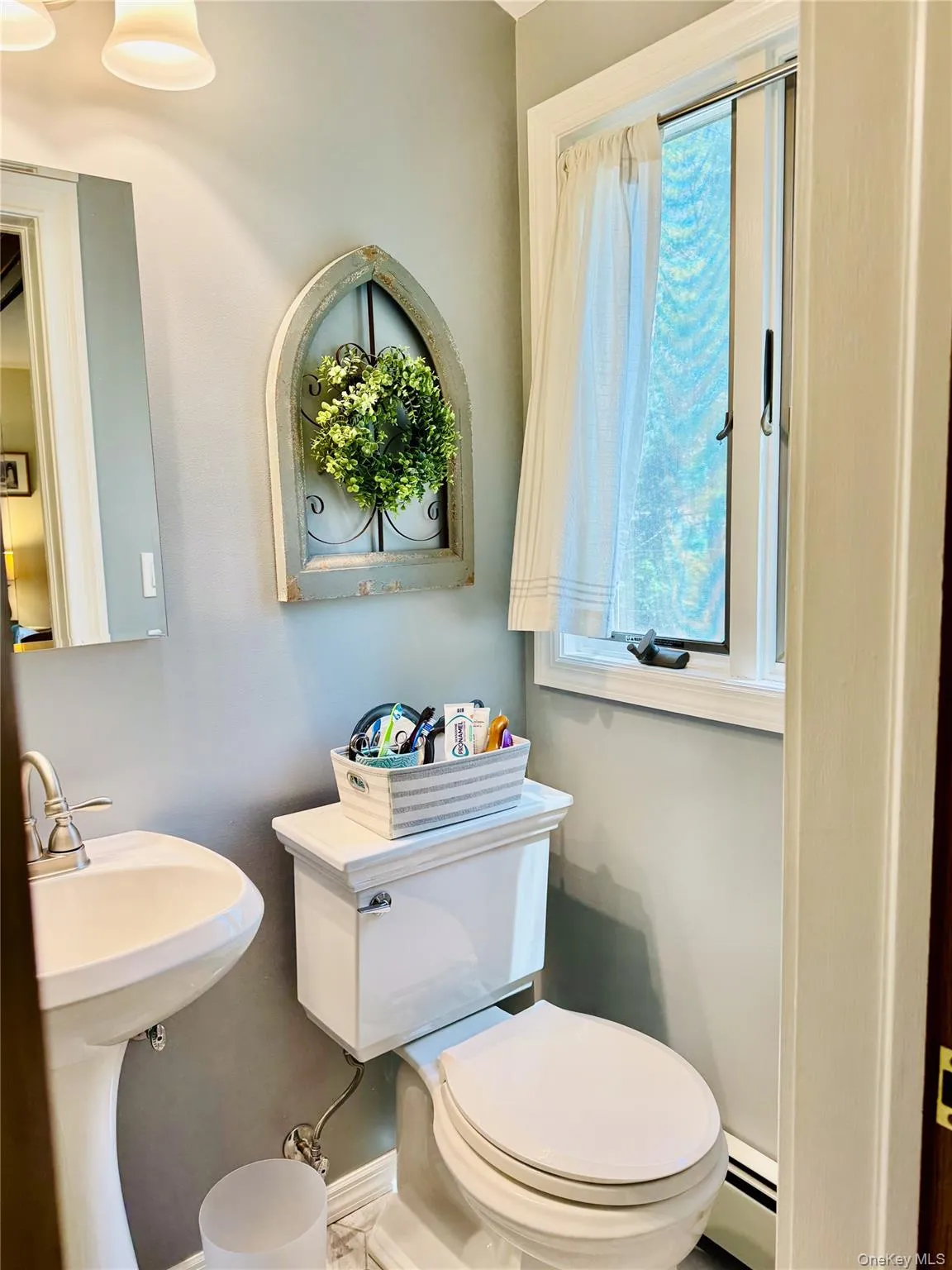 8 Donnatella Lane, Smithtown, NY, 4 Bedrooms Bedrooms, 10 Rooms Rooms,2 BathroomsBathrooms,Residential,For Rent,Donnatella,0,1006272 8 Donnatella Lane, Smithtown, NY, 4 Bedrooms Bedrooms, 10 Rooms Rooms,2 BathroomsBathrooms,Residential,For Rent,Donnatella,0,1006272
