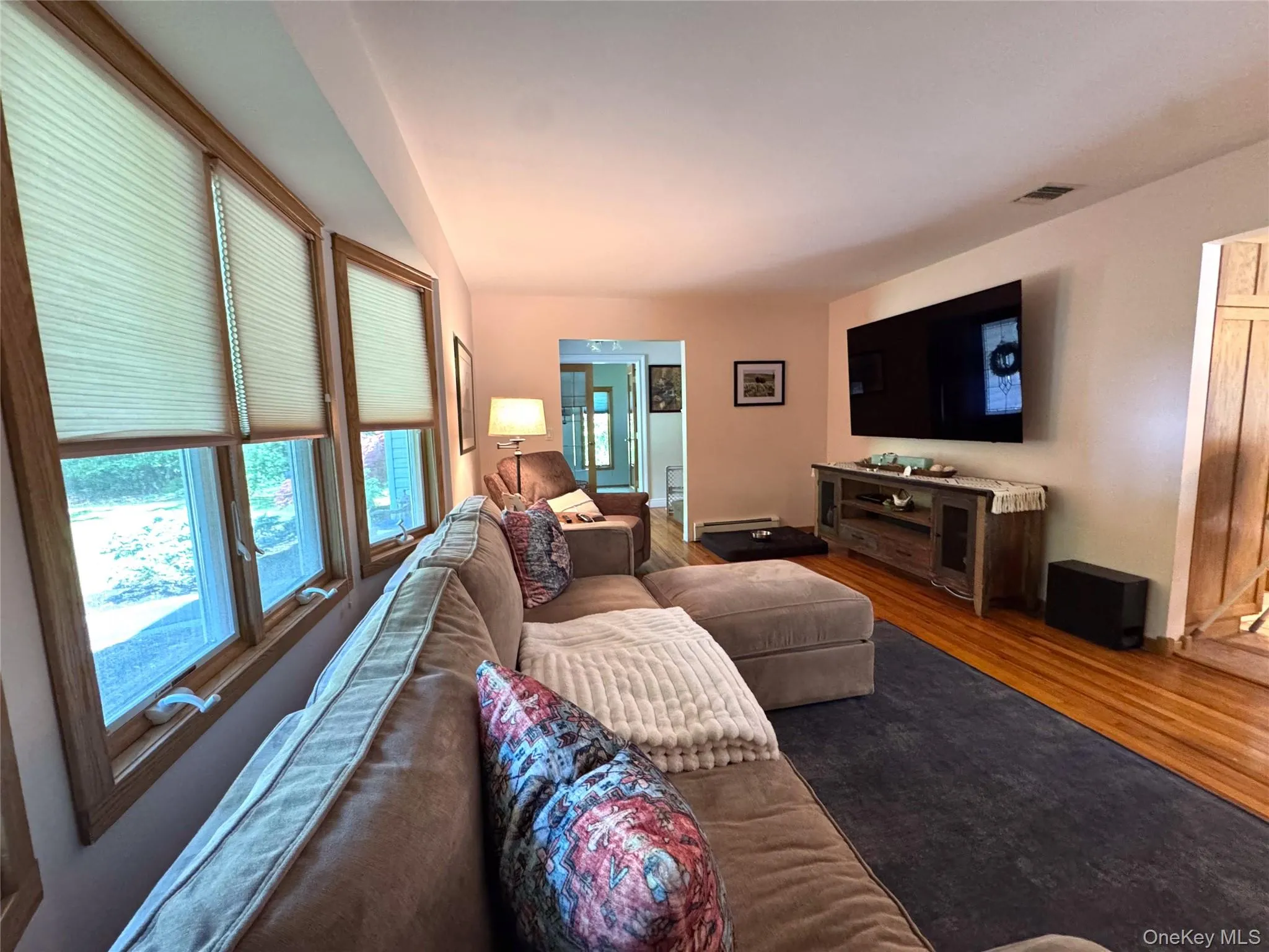 8 Donnatella Lane, Smithtown, NY, 4 Bedrooms Bedrooms, 10 Rooms Rooms,2 BathroomsBathrooms,Residential,For Rent,Donnatella,0,1006272 8 Donnatella Lane, Smithtown, NY, 4 Bedrooms Bedrooms, 10 Rooms Rooms,2 BathroomsBathrooms,Residential,For Rent,Donnatella,0,1006272