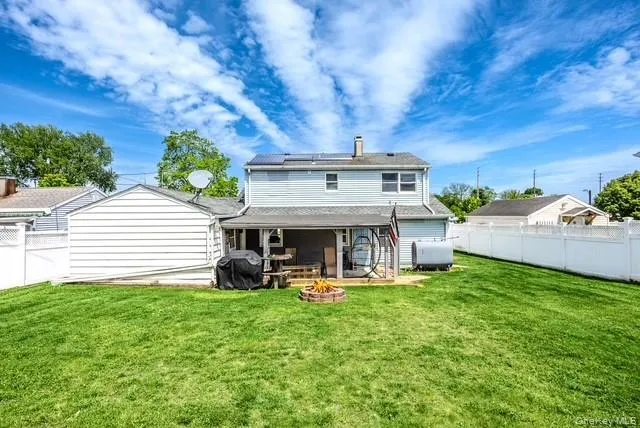 4236 Clarissa Road, Oyster Bay, NY, 4 Bedrooms Bedrooms, 7 Rooms Rooms,2 BathroomsBathrooms,Residential,For Rent,Clarissa,0,1006275 4236 Clarissa Road, Oyster Bay, NY, 4 Bedrooms Bedrooms, 7 Rooms Rooms,2 BathroomsBathrooms,Residential,For Rent,Clarissa,0,1006275