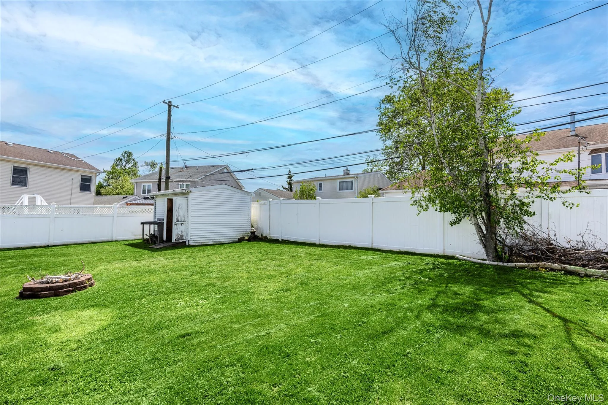 4236 Clarissa Road, Oyster Bay, NY, 4 Bedrooms Bedrooms, 7 Rooms Rooms,2 BathroomsBathrooms,Residential,For Rent,Clarissa,0,1006275 4236 Clarissa Road, Oyster Bay, NY, 4 Bedrooms Bedrooms, 7 Rooms Rooms,2 BathroomsBathrooms,Residential,For Rent,Clarissa,0,1006275