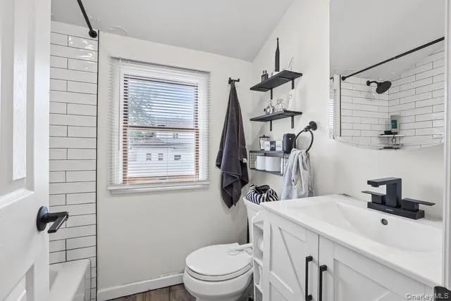 4236 Clarissa Road, Oyster Bay, NY, 4 Bedrooms Bedrooms, 7 Rooms Rooms,2 BathroomsBathrooms,Residential,For Rent,Clarissa,0,1006275 4236 Clarissa Road, Oyster Bay, NY, 4 Bedrooms Bedrooms, 7 Rooms Rooms,2 BathroomsBathrooms,Residential,For Rent,Clarissa,0,1006275