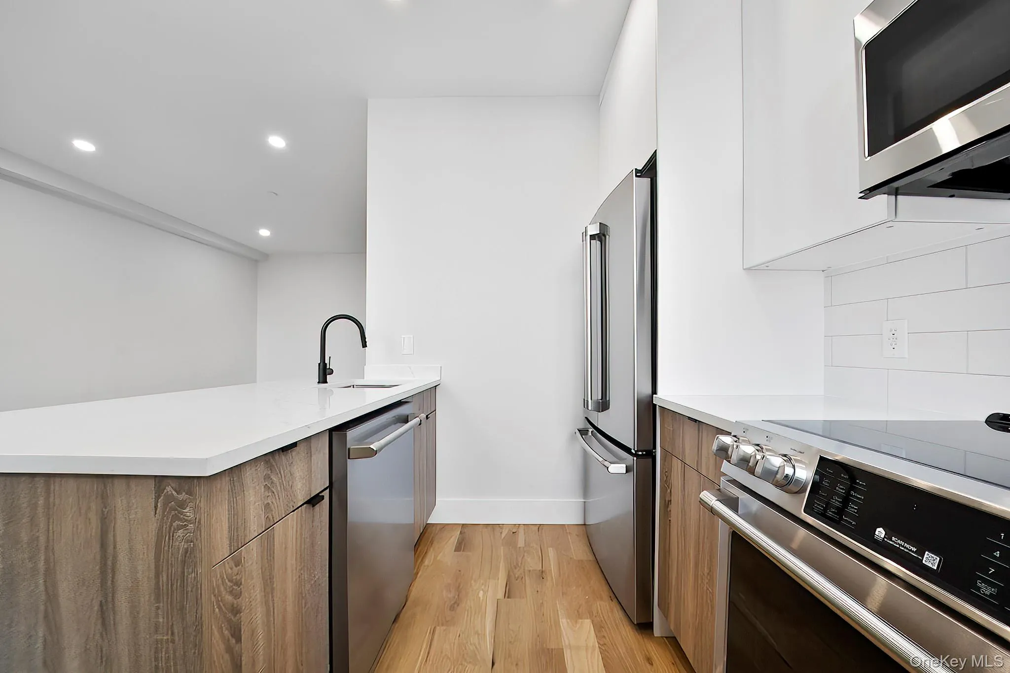 256 Putnam Avenue, New York, NY, 2 Bedrooms Bedrooms, 5 Rooms Rooms,1 BathroomBathrooms,Residential,For Rent,Putnam,0,1006279 256 Putnam Avenue, New York, NY, 2 Bedrooms Bedrooms, 5 Rooms Rooms,1 BathroomBathrooms,Residential,For Rent,Putnam,0,1006279