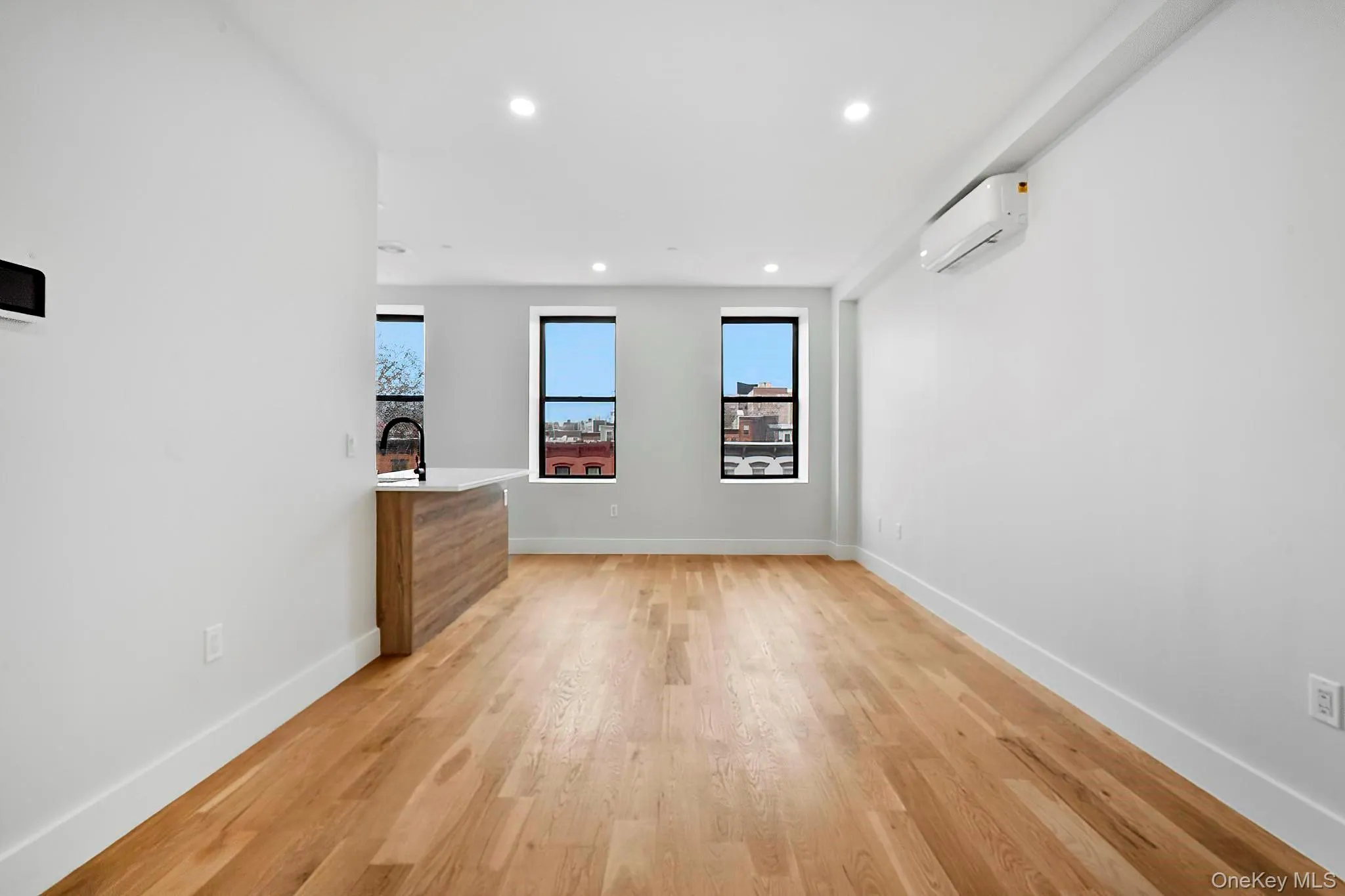 256 Putnam Avenue, New York, NY, 2 Bedrooms Bedrooms, 5 Rooms Rooms,1 BathroomBathrooms,Residential,For Rent,Putnam,0,1006279 256 Putnam Avenue, New York, NY, 2 Bedrooms Bedrooms, 5 Rooms Rooms,1 BathroomBathrooms,Residential,For Rent,Putnam,0,1006279