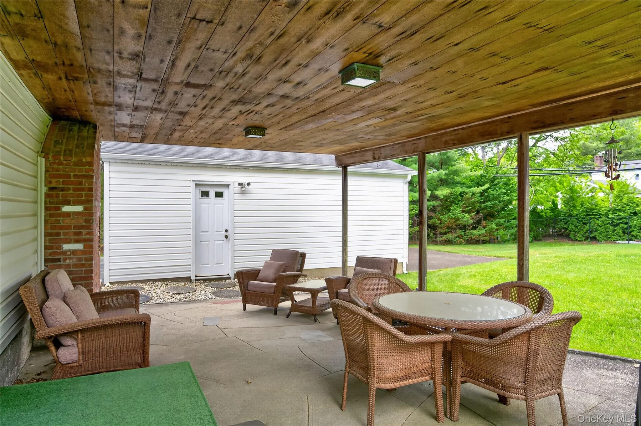 57 Pine Hill Lane, Huntington, NY, 4 Bedrooms Bedrooms, 9 Rooms Rooms,2 BathroomsBathrooms,Residential,For Rent,Pine Hill,0,1006280 57 Pine Hill Lane, Huntington, NY, 4 Bedrooms Bedrooms, 9 Rooms Rooms,2 BathroomsBathrooms,Residential,For Rent,Pine Hill,0,1006280