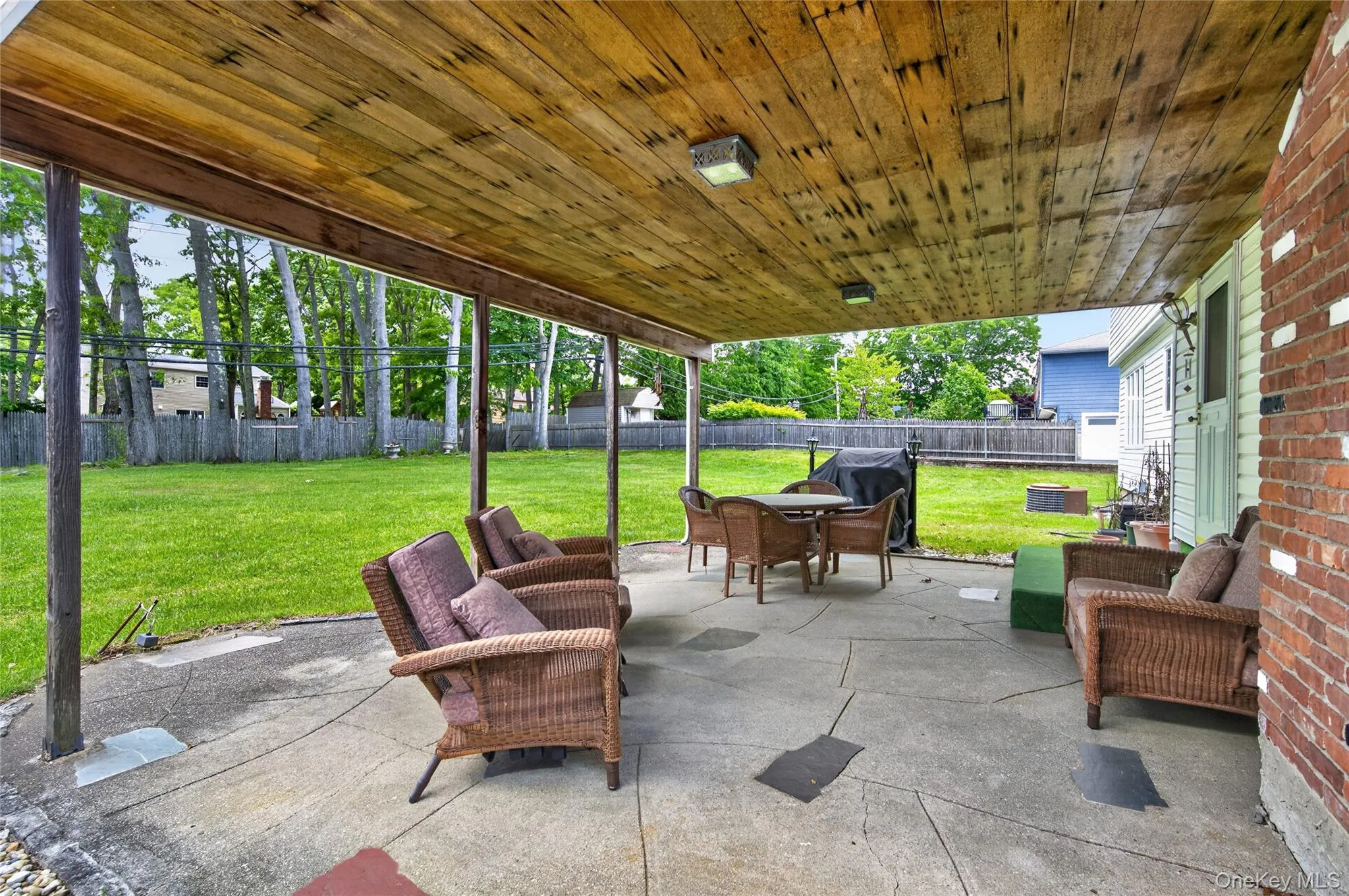 57 Pine Hill Lane, Huntington, NY, 4 Bedrooms Bedrooms, 9 Rooms Rooms,2 BathroomsBathrooms,Residential,For Rent,Pine Hill,0,1006280 57 Pine Hill Lane, Huntington, NY, 4 Bedrooms Bedrooms, 9 Rooms Rooms,2 BathroomsBathrooms,Residential,For Rent,Pine Hill,0,1006280