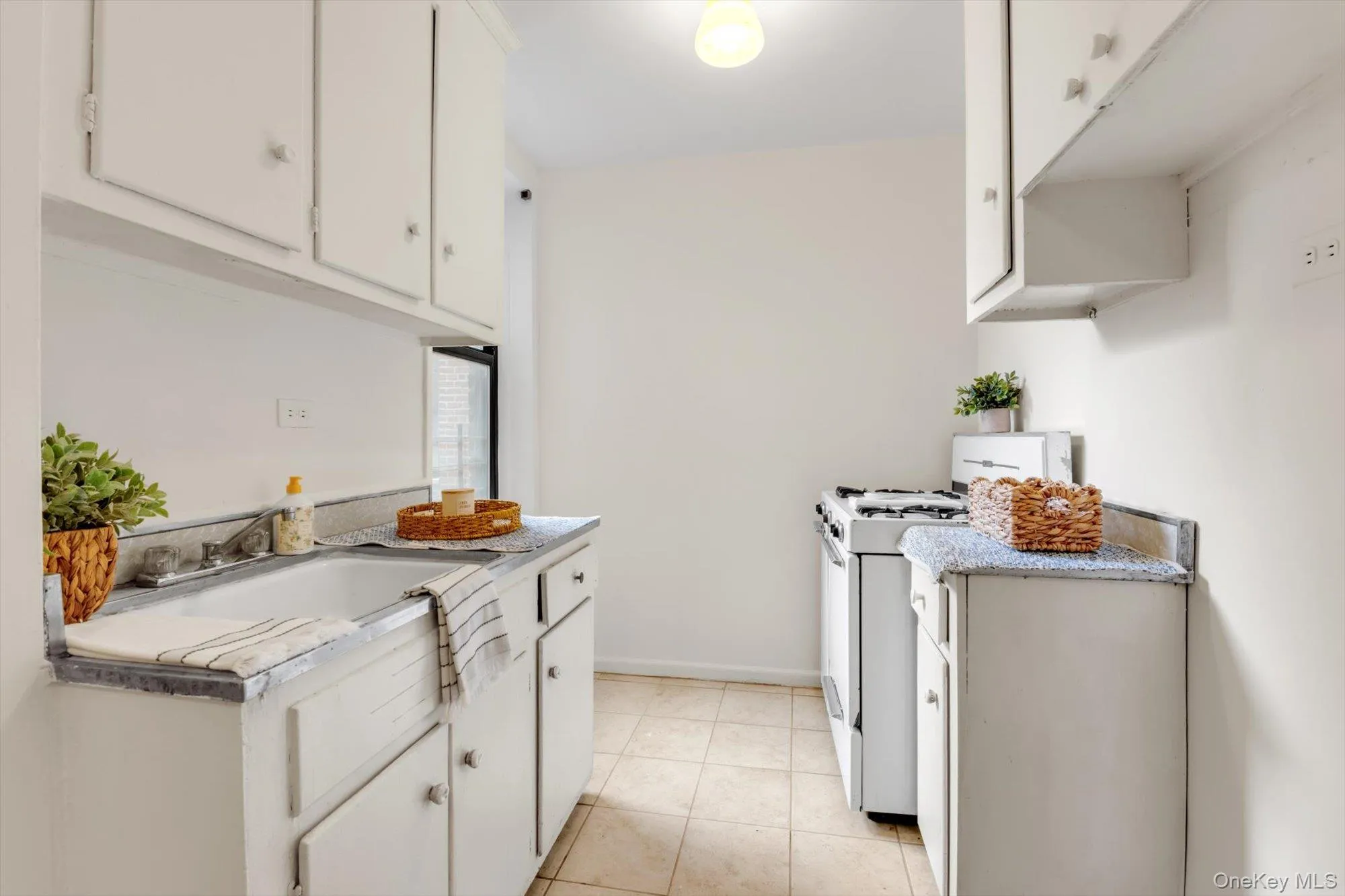 83-11 139 Street, New York, NY, 1 Bedroom Bedrooms, 3 Rooms Rooms,1 BathroomBathrooms,Residential,For Rent,139,0,1006282 83-11 139 Street, New York, NY, 1 Bedroom Bedrooms, 3 Rooms Rooms,1 BathroomBathrooms,Residential,For Rent,139,0,1006282