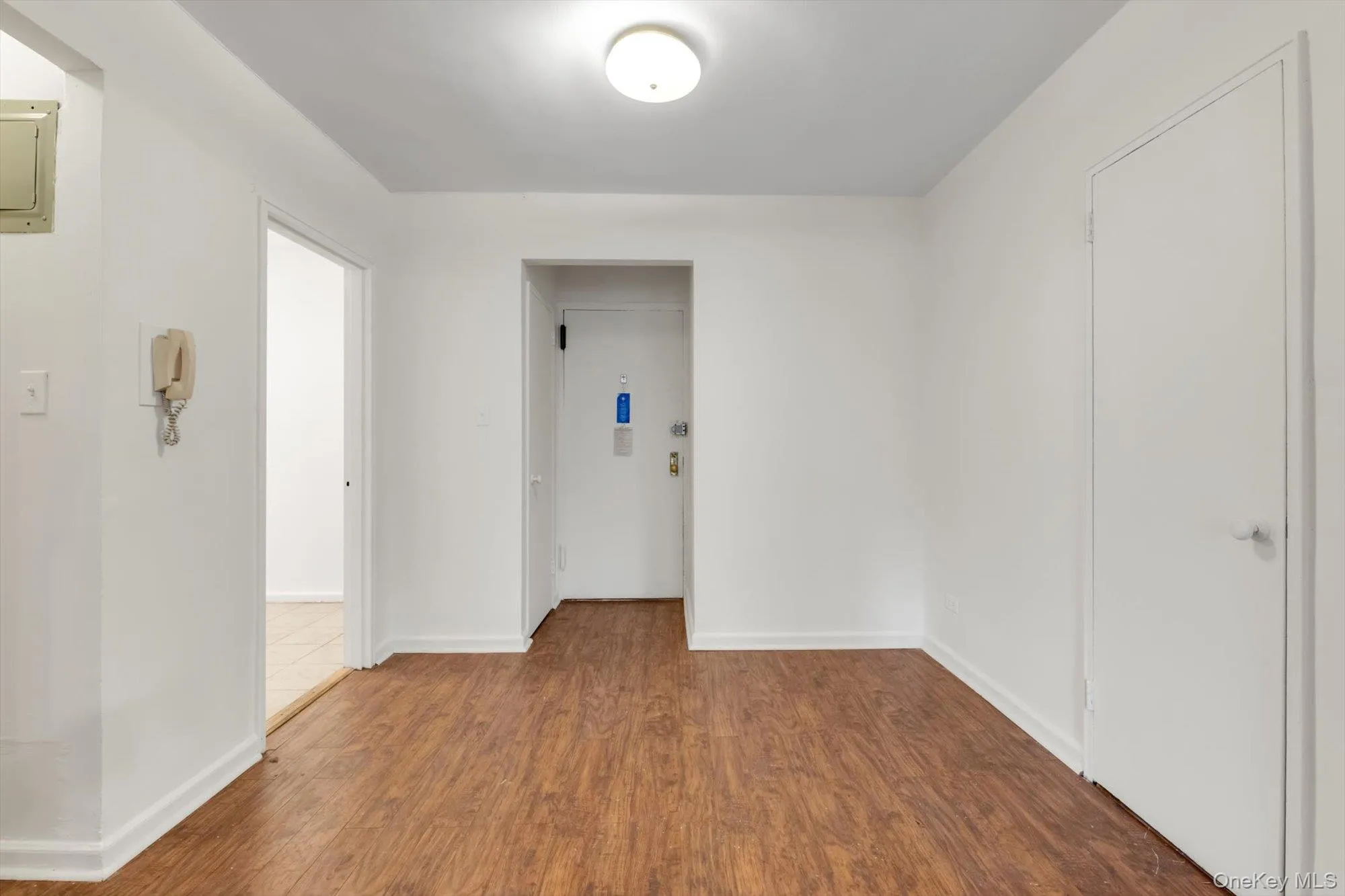 83-11 139 Street, New York, NY, 1 Bedroom Bedrooms, 3 Rooms Rooms,1 BathroomBathrooms,Residential,For Rent,139,0,1006282 83-11 139 Street, New York, NY, 1 Bedroom Bedrooms, 3 Rooms Rooms,1 BathroomBathrooms,Residential,For Rent,139,0,1006282
