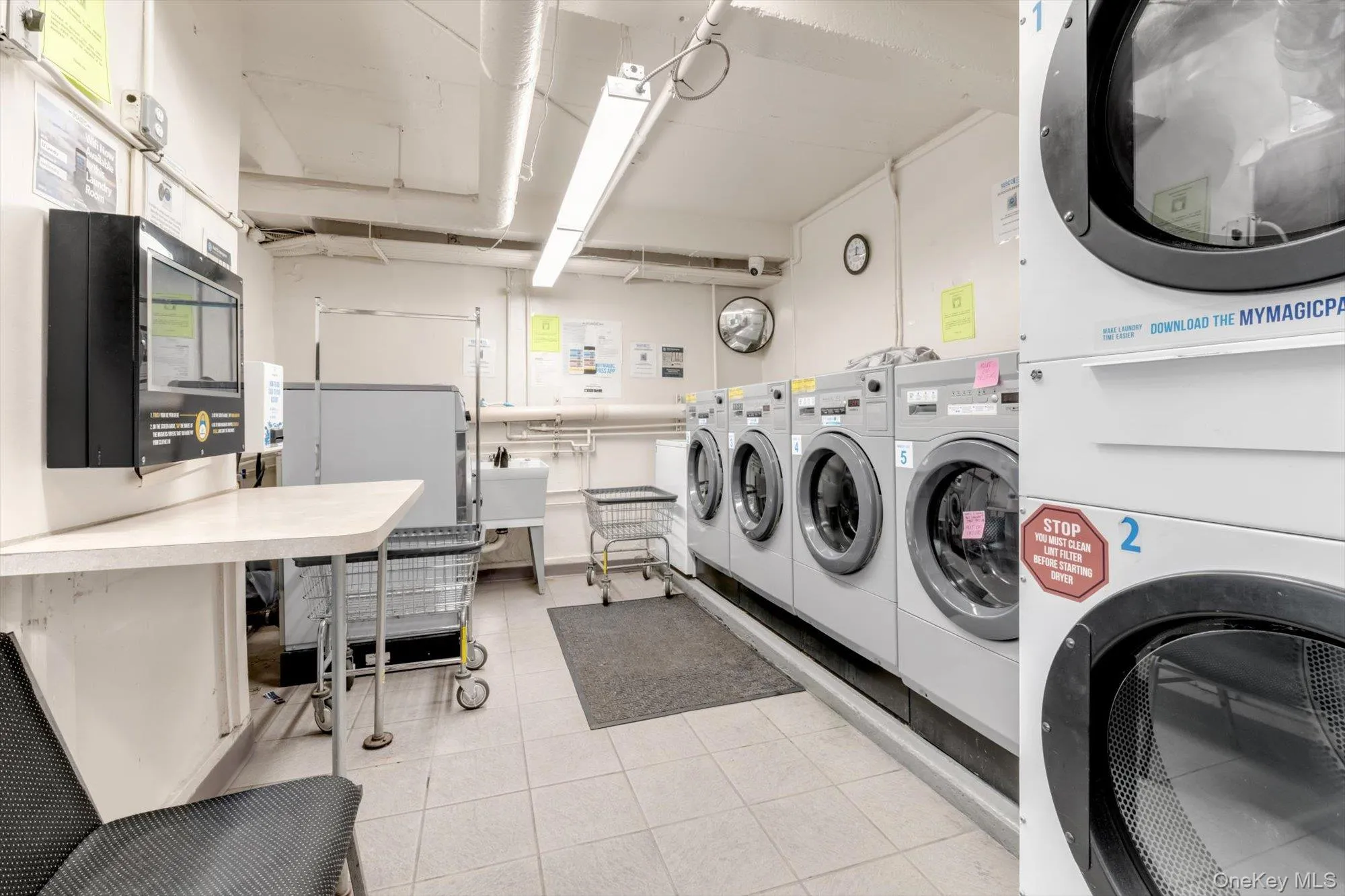 83-11 139 Street, New York, NY, 1 Bedroom Bedrooms, 3 Rooms Rooms,1 BathroomBathrooms,Residential,For Rent,139,0,1006282 83-11 139 Street, New York, NY, 1 Bedroom Bedrooms, 3 Rooms Rooms,1 BathroomBathrooms,Residential,For Rent,139,0,1006282