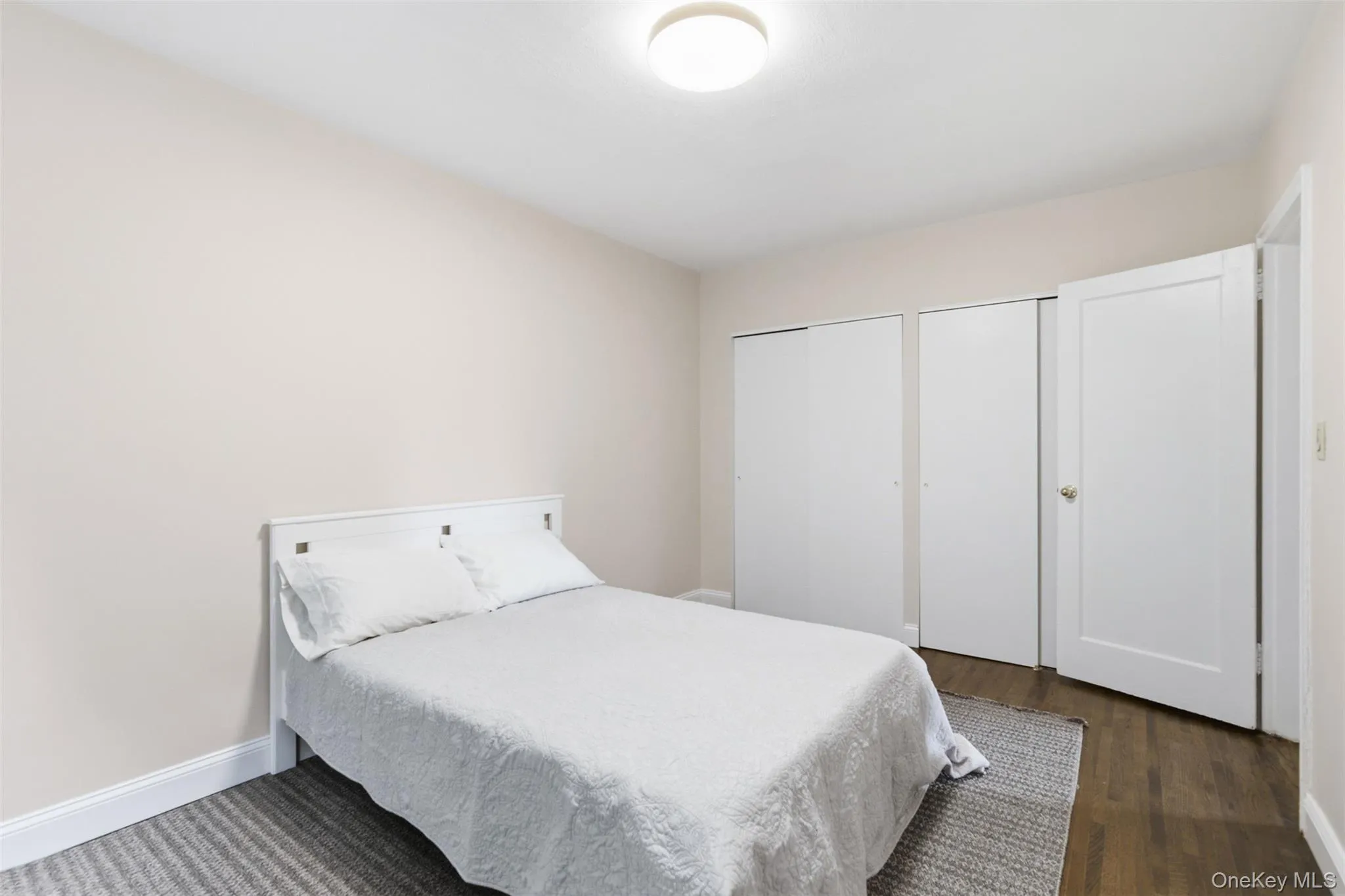 16 Edwards Street, North Hempstead, NY, 1 Bedroom Bedrooms, 4 Rooms Rooms,1 BathroomBathrooms,Residential,For Rent,Edwards,0,1006283 16 Edwards Street, North Hempstead, NY, 1 Bedroom Bedrooms, 4 Rooms Rooms,1 BathroomBathrooms,Residential,For Rent,Edwards,0,1006283