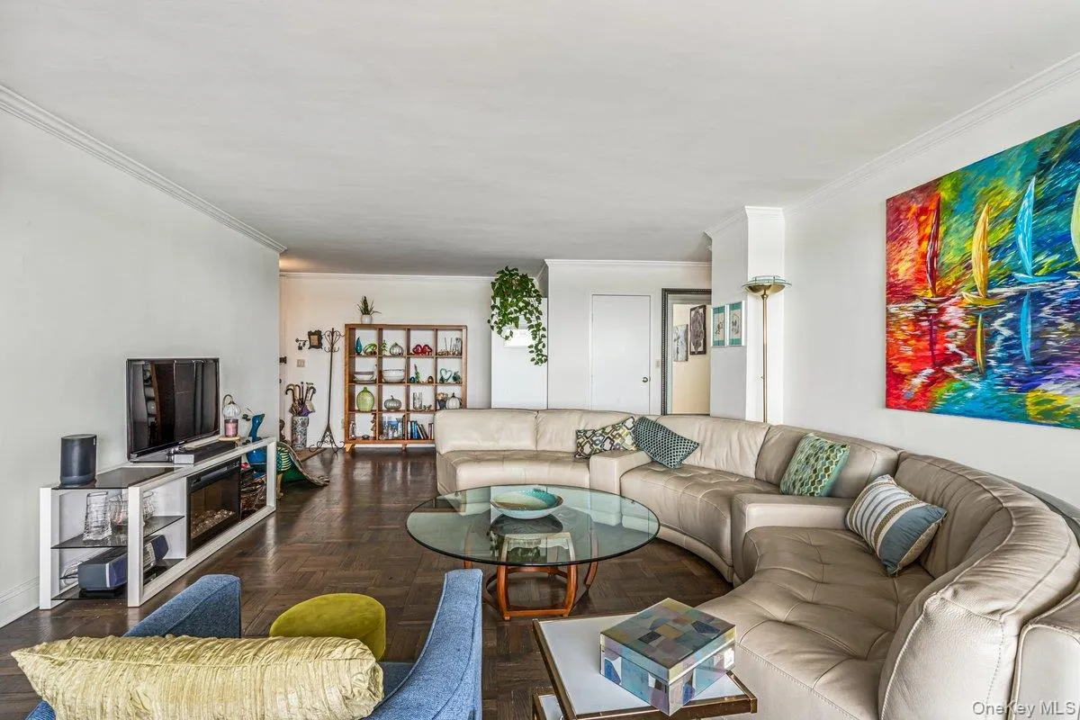 166-25 Powells Cove Boulevard, New York, NY, 1 Bedroom Bedrooms, 4 Rooms Rooms,1 BathroomBathrooms,Residential,For Rent,Powells Cove,0,1006284 166-25 Powells Cove Boulevard, New York, NY, 1 Bedroom Bedrooms, 4 Rooms Rooms,1 BathroomBathrooms,Residential,For Rent,Powells Cove,0,1006284