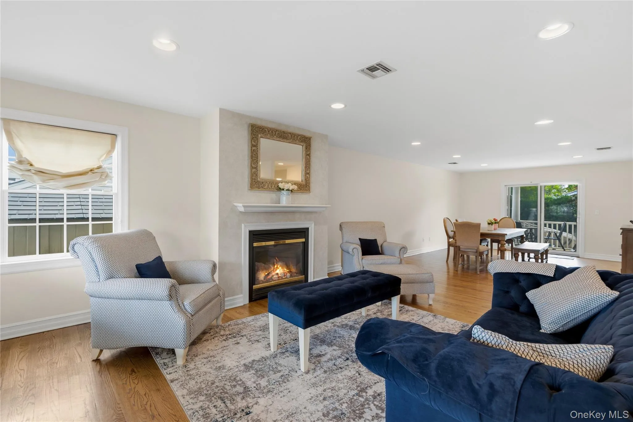 47 Syosset Circle, Oyster Bay, NY, 4 Bedrooms Bedrooms, 8 Rooms Rooms,3 BathroomsBathrooms,Residential,For Rent,Syosset,0,1006285 47 Syosset Circle, Oyster Bay, NY, 4 Bedrooms Bedrooms, 8 Rooms Rooms,3 BathroomsBathrooms,Residential,For Rent,Syosset,0,1006285