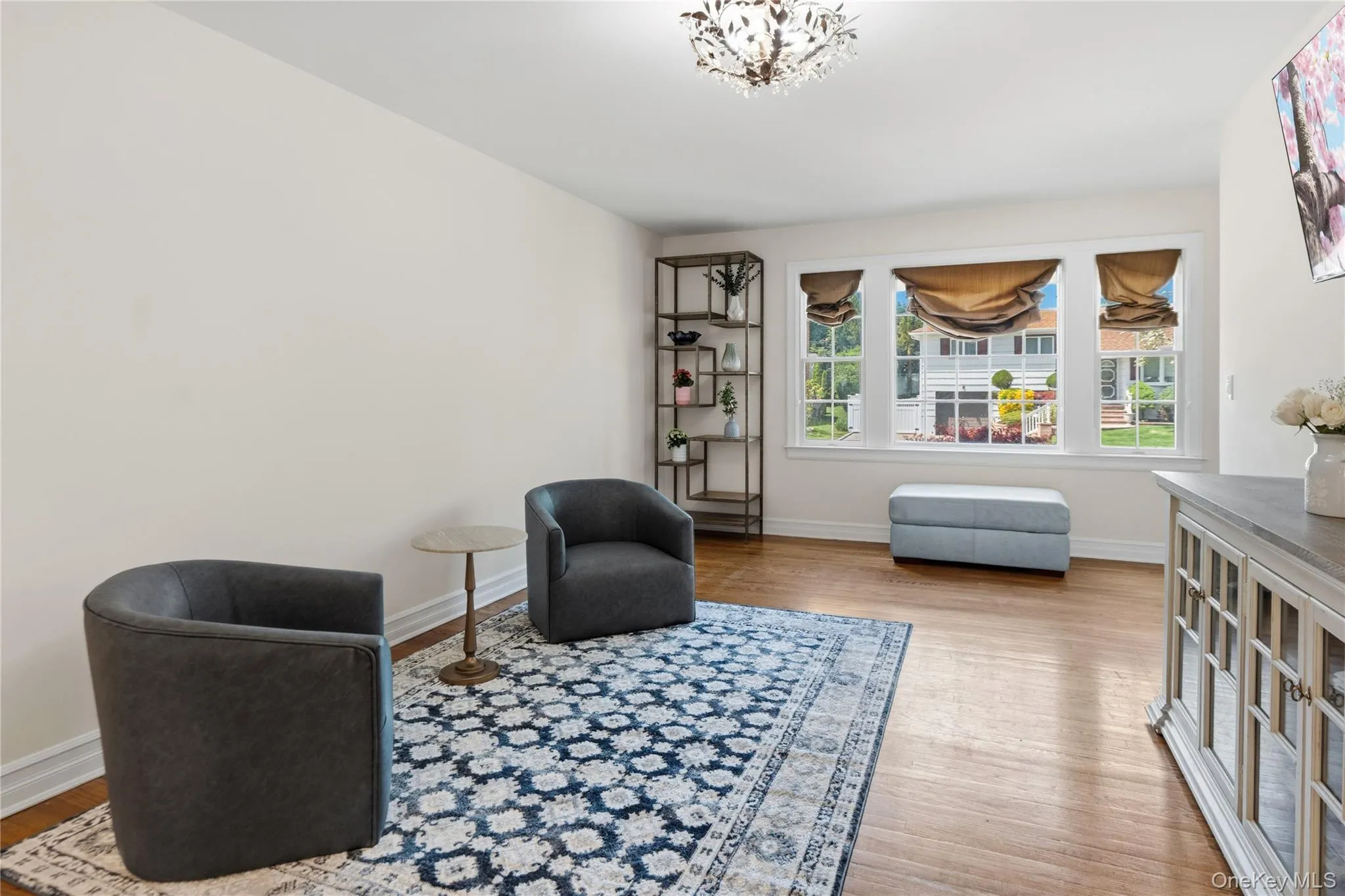 47 Syosset Circle, Oyster Bay, NY, 4 Bedrooms Bedrooms, 8 Rooms Rooms,3 BathroomsBathrooms,Residential,For Rent,Syosset,0,1006285 47 Syosset Circle, Oyster Bay, NY, 4 Bedrooms Bedrooms, 8 Rooms Rooms,3 BathroomsBathrooms,Residential,For Rent,Syosset,0,1006285