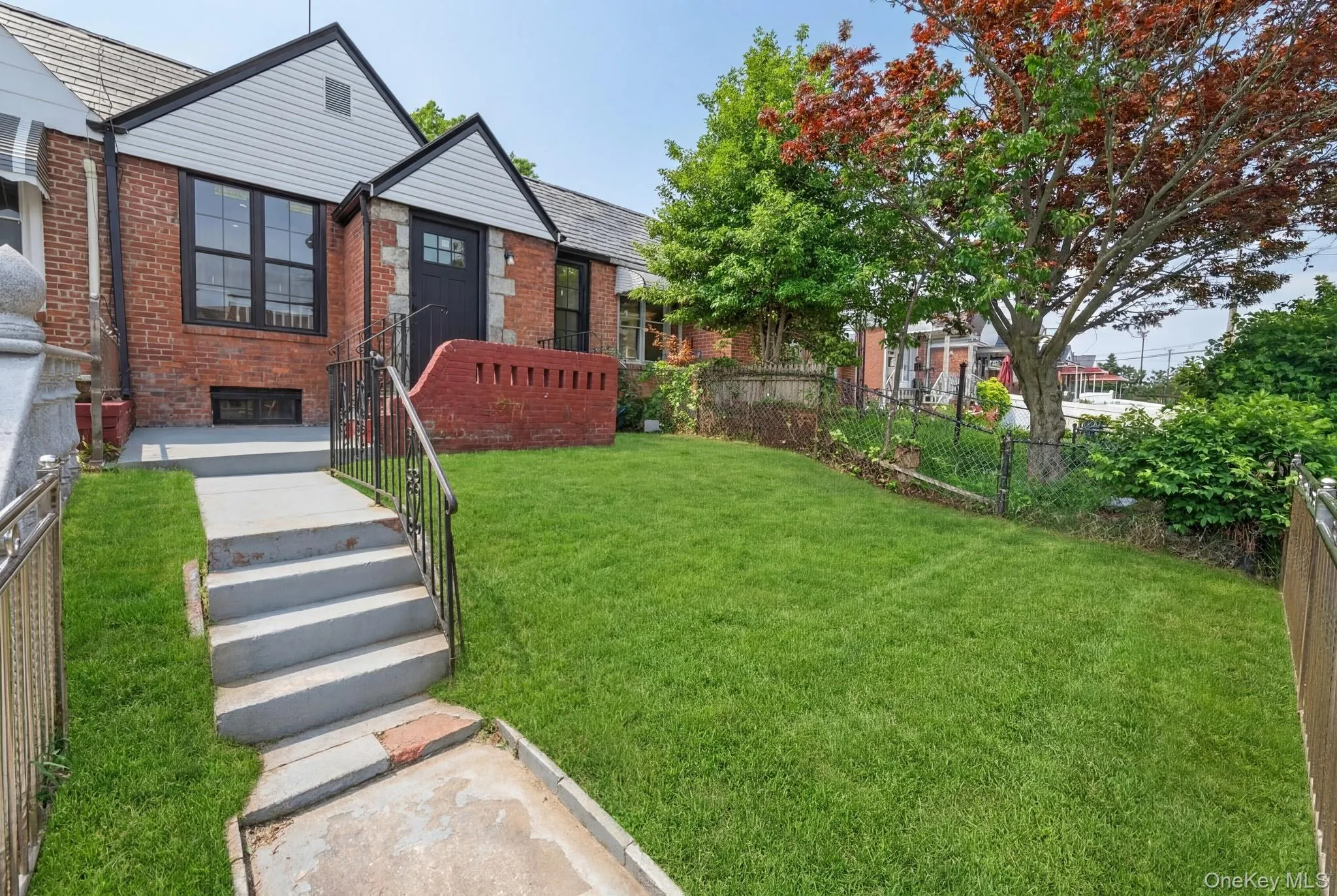 17913 134th Avenue, New York, NY, 3 Bedrooms Bedrooms, 12 Rooms Rooms,2 BathroomsBathrooms,Residential,For Rent,134th,0,1006288 17913 134th Avenue, New York, NY, 3 Bedrooms Bedrooms, 12 Rooms Rooms,2 BathroomsBathrooms,Residential,For Rent,134th,0,1006288