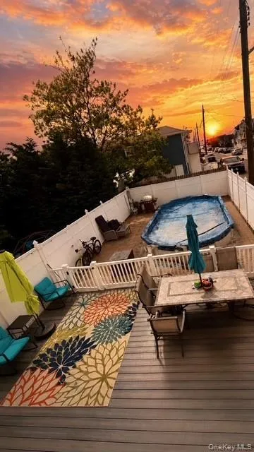 1601 Cross Bay Boulevard, New York, NY, 3 Bedrooms Bedrooms, 6 Rooms Rooms,2 BathroomsBathrooms,Residential,For Rent,Cross Bay,0,1006289 1601 Cross Bay Boulevard, New York, NY, 3 Bedrooms Bedrooms, 6 Rooms Rooms,2 BathroomsBathrooms,Residential,For Rent,Cross Bay,0,1006289