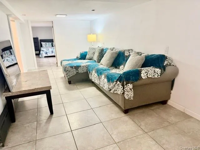 1601 Cross Bay Boulevard, New York, NY, 3 Bedrooms Bedrooms, 6 Rooms Rooms,2 BathroomsBathrooms,Residential,For Rent,Cross Bay,0,1006289 1601 Cross Bay Boulevard, New York, NY, 3 Bedrooms Bedrooms, 6 Rooms Rooms,2 BathroomsBathrooms,Residential,For Rent,Cross Bay,0,1006289
