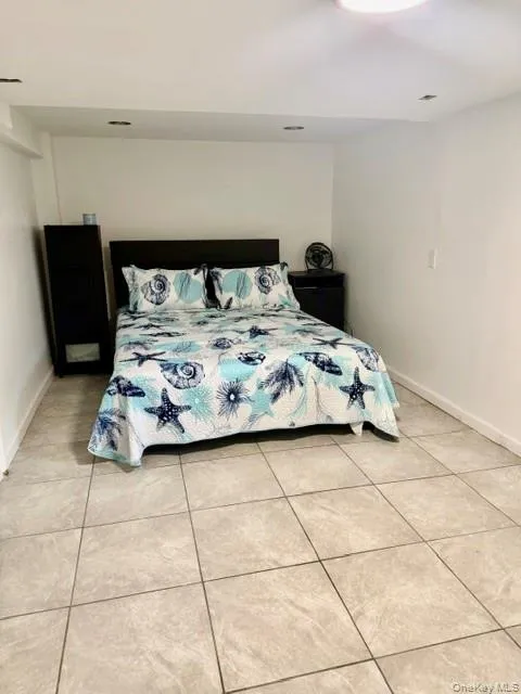 1601 Cross Bay Boulevard, New York, NY, 3 Bedrooms Bedrooms, 6 Rooms Rooms,2 BathroomsBathrooms,Residential,For Rent,Cross Bay,0,1006289 1601 Cross Bay Boulevard, New York, NY, 3 Bedrooms Bedrooms, 6 Rooms Rooms,2 BathroomsBathrooms,Residential,For Rent,Cross Bay,0,1006289