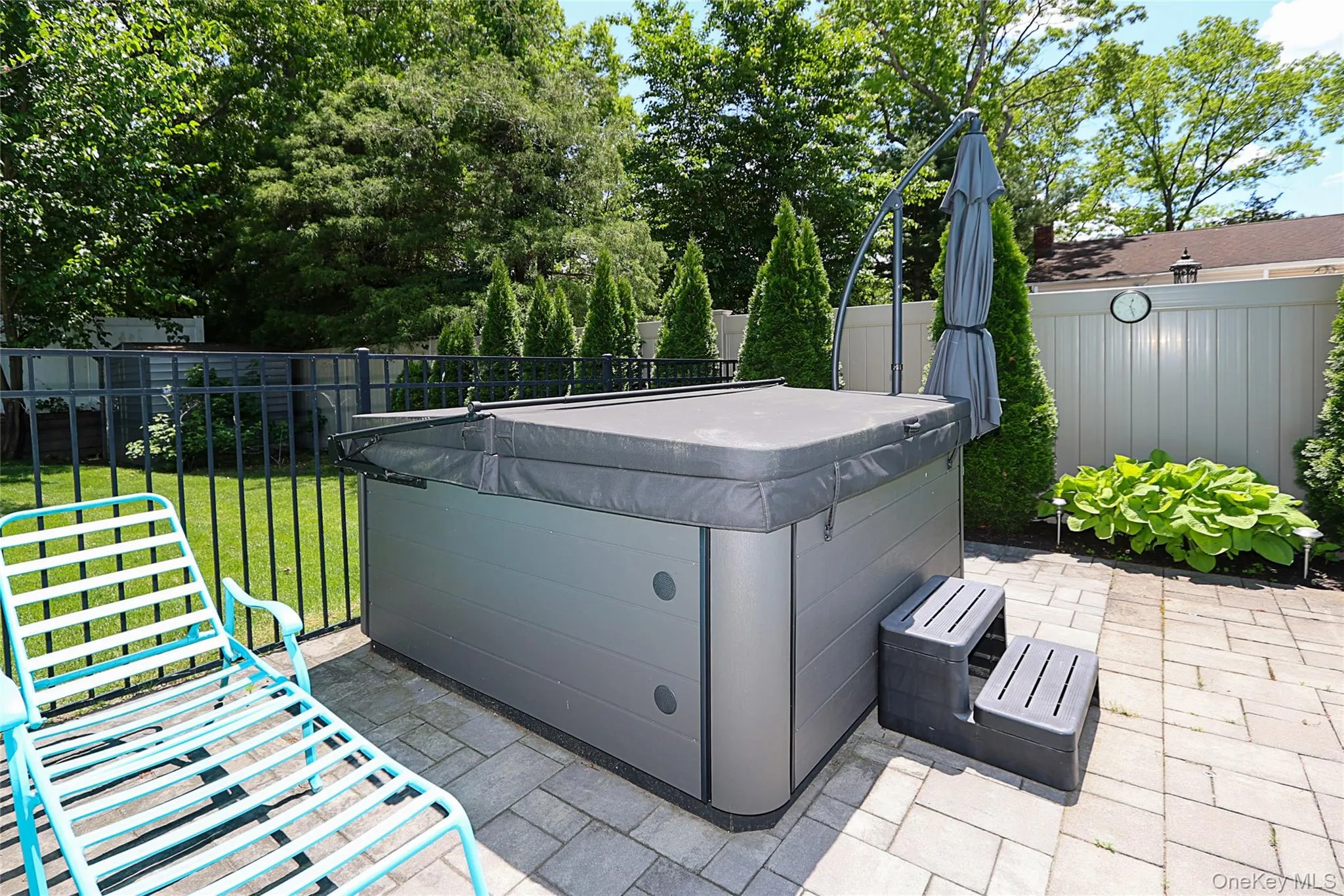 4 Quincy Lane, Smithtown, NY, 4 Bedrooms Bedrooms, 8 Rooms Rooms,2 BathroomsBathrooms,Residential,For Rent,Quincy,0,1006293 4 Quincy Lane, Smithtown, NY, 4 Bedrooms Bedrooms, 8 Rooms Rooms,2 BathroomsBathrooms,Residential,For Rent,Quincy,0,1006293
