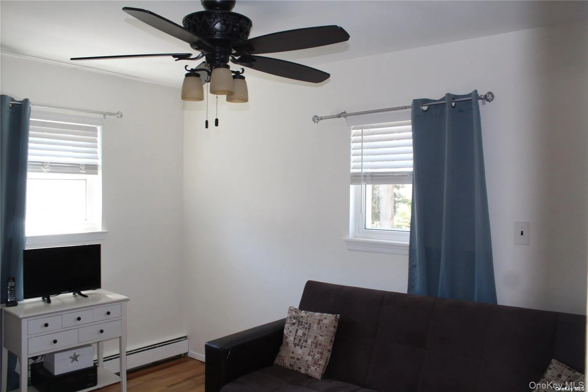 860 Udall Road, Islip, NY, 5 Bedrooms Bedrooms, 10 Rooms Rooms,2 BathroomsBathrooms,Residential,For Rent,Udall,0,1006294 860 Udall Road, Islip, NY, 5 Bedrooms Bedrooms, 10 Rooms Rooms,2 BathroomsBathrooms,Residential,For Rent,Udall,0,1006294