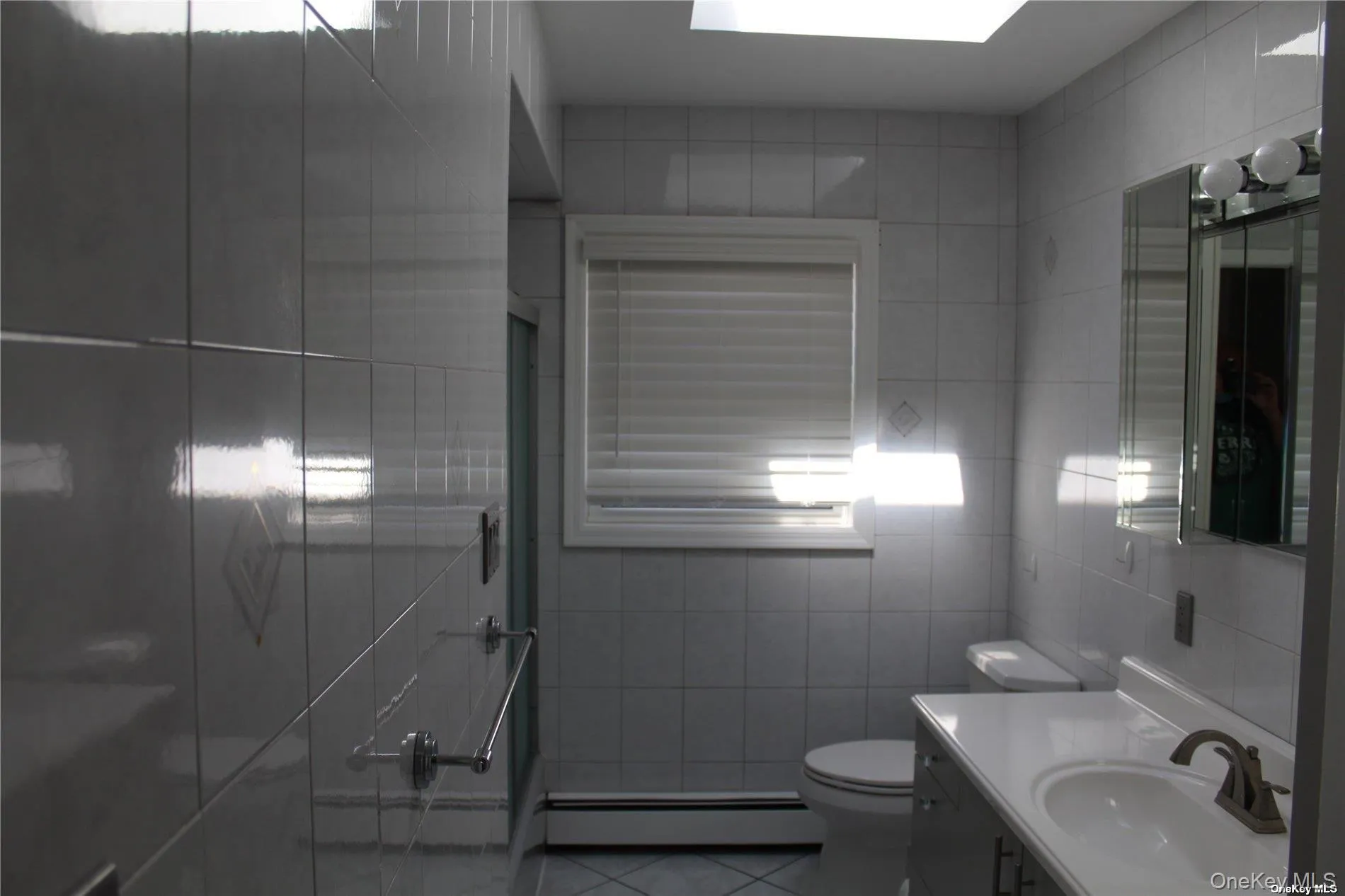 860 Udall Road, Islip, NY, 5 Bedrooms Bedrooms, 10 Rooms Rooms,2 BathroomsBathrooms,Residential,For Rent,Udall,0,1006294 860 Udall Road, Islip, NY, 5 Bedrooms Bedrooms, 10 Rooms Rooms,2 BathroomsBathrooms,Residential,For Rent,Udall,0,1006294