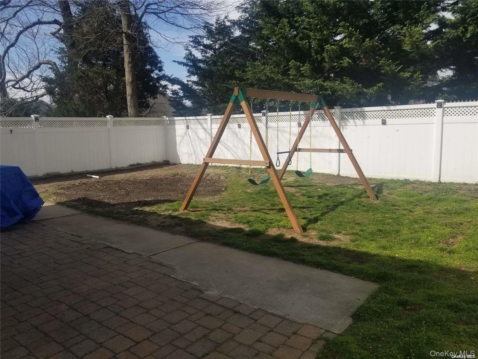 860 Udall Road, Islip, NY, 5 Bedrooms Bedrooms, 10 Rooms Rooms,2 BathroomsBathrooms,Residential,For Rent,Udall,0,1006294 860 Udall Road, Islip, NY, 5 Bedrooms Bedrooms, 10 Rooms Rooms,2 BathroomsBathrooms,Residential,For Rent,Udall,0,1006294