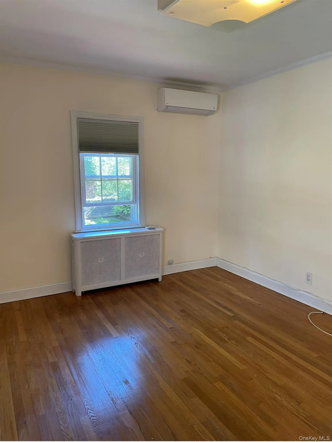 5003 Bell Boulevard, New York, NY, 4 Bedrooms Bedrooms, 8 Rooms Rooms,3 BathroomsBathrooms,Residential Lease,For Rent,Bell,0,1006298 5003 Bell Boulevard, New York, NY, 4 Bedrooms Bedrooms, 8 Rooms Rooms,3 BathroomsBathrooms,Residential Lease,For Rent,Bell,0,1006298