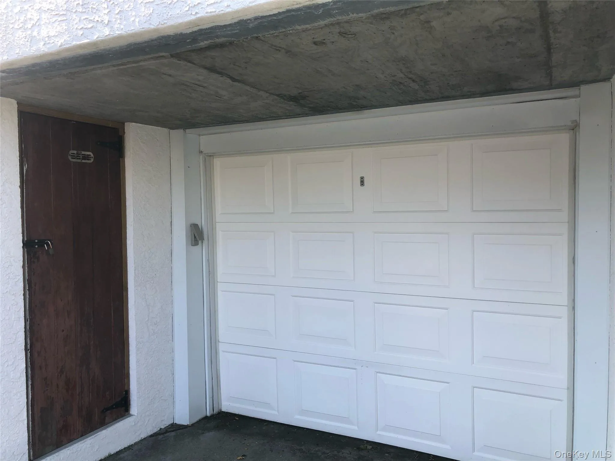 one car garage one car garage