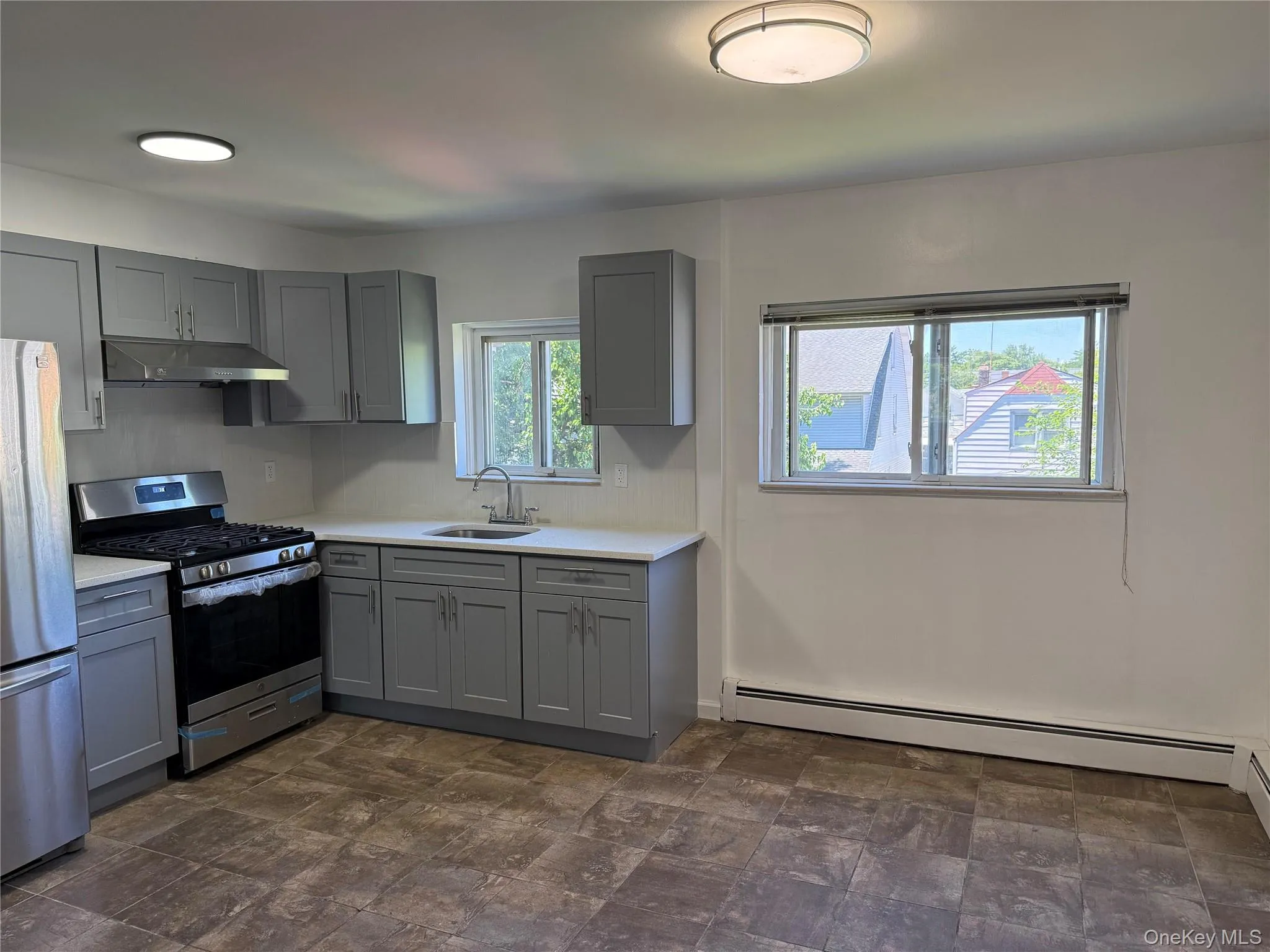 347 Quincy Avenue, New York, NY, 3 Bedrooms Bedrooms, 5 Rooms Rooms,1 BathroomBathrooms,Residential Lease,For Rent,Quincy,0,1006305 347 Quincy Avenue, New York, NY, 3 Bedrooms Bedrooms, 5 Rooms Rooms,1 BathroomBathrooms,Residential Lease,For Rent,Quincy,0,1006305