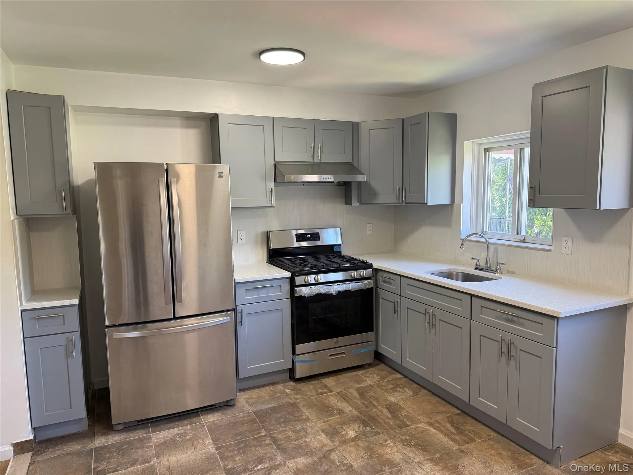 347 Quincy Avenue, New York, NY, 3 Bedrooms Bedrooms, 5 Rooms Rooms,1 BathroomBathrooms,Residential Lease,For Rent,Quincy,0,1006305 347 Quincy Avenue, New York, NY, 3 Bedrooms Bedrooms, 5 Rooms Rooms,1 BathroomBathrooms,Residential Lease,For Rent,Quincy,0,1006305