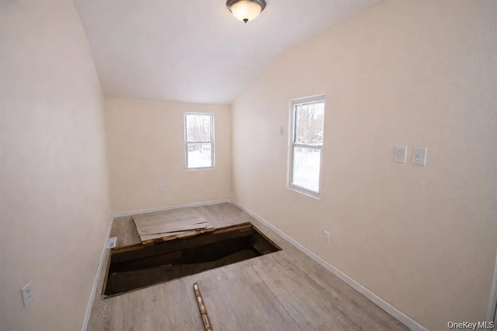 24 Albion Street, Liberty, NY, 2 Bedrooms Bedrooms, 5 Rooms Rooms,1 BathroomBathrooms,Residential,For Rent,Albion,0,1006307 24 Albion Street, Liberty, NY, 2 Bedrooms Bedrooms, 5 Rooms Rooms,1 BathroomBathrooms,Residential,For Rent,Albion,0,1006307