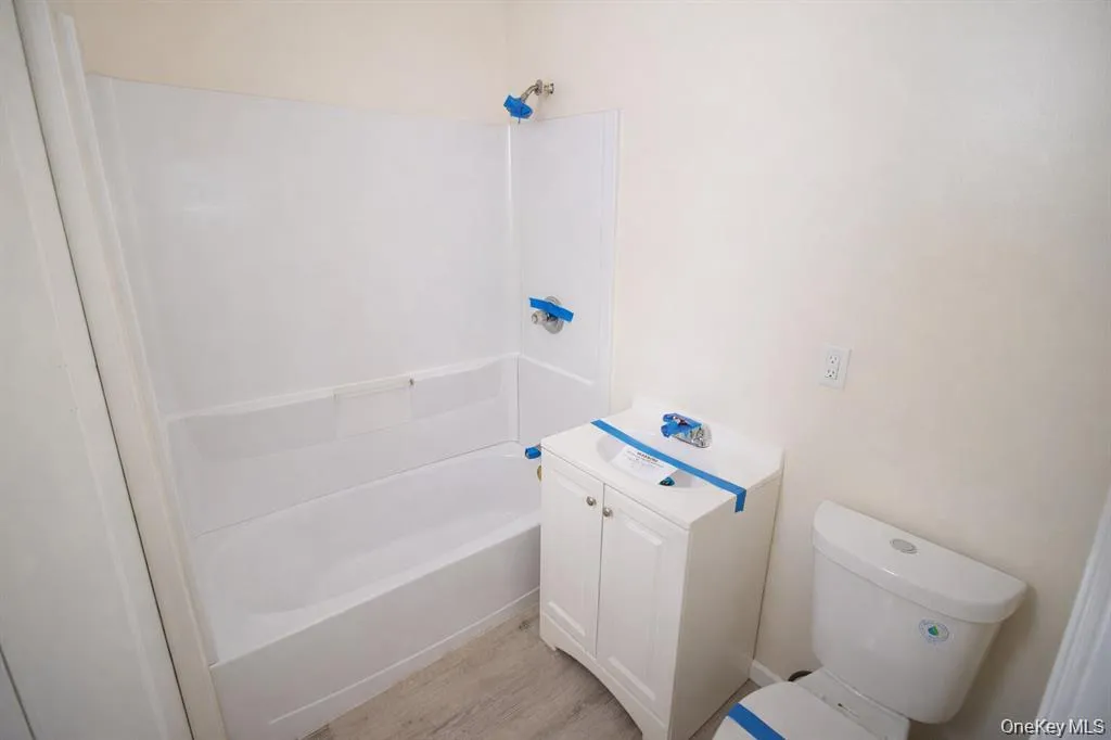 24 Albion Street, Liberty, NY, 2 Bedrooms Bedrooms, 5 Rooms Rooms,1 BathroomBathrooms,Residential,For Rent,Albion,0,1006307 24 Albion Street, Liberty, NY, 2 Bedrooms Bedrooms, 5 Rooms Rooms,1 BathroomBathrooms,Residential,For Rent,Albion,0,1006307