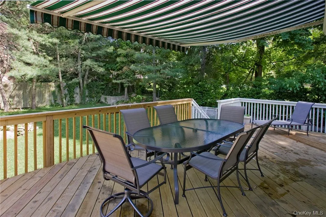 441 Boston Post Road, Rye City, NY, 3 Bedrooms Bedrooms, 7 Rooms Rooms,2 BathroomsBathrooms,Residential Lease,For Rent,Boston Post,0,1006308 441 Boston Post Road, Rye City, NY, 3 Bedrooms Bedrooms, 7 Rooms Rooms,2 BathroomsBathrooms,Residential Lease,For Rent,Boston Post,0,1006308