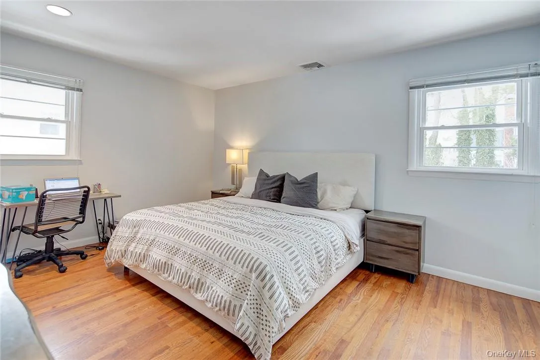 441 Boston Post Road, Rye City, NY, 3 Bedrooms Bedrooms, 7 Rooms Rooms,2 BathroomsBathrooms,Residential Lease,For Rent,Boston Post,0,1006308 441 Boston Post Road, Rye City, NY, 3 Bedrooms Bedrooms, 7 Rooms Rooms,2 BathroomsBathrooms,Residential Lease,For Rent,Boston Post,0,1006308