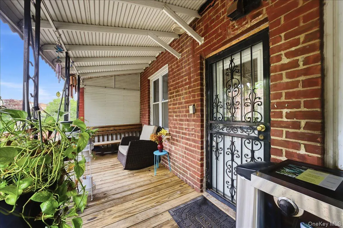 4425 Richardson Avenue, New York, NY, 3 Bedrooms Bedrooms, 8 Rooms Rooms,2 BathroomsBathrooms,Residential,For Rent,Richardson,0,1006309 4425 Richardson Avenue, New York, NY, 3 Bedrooms Bedrooms, 8 Rooms Rooms,2 BathroomsBathrooms,Residential,For Rent,Richardson,0,1006309