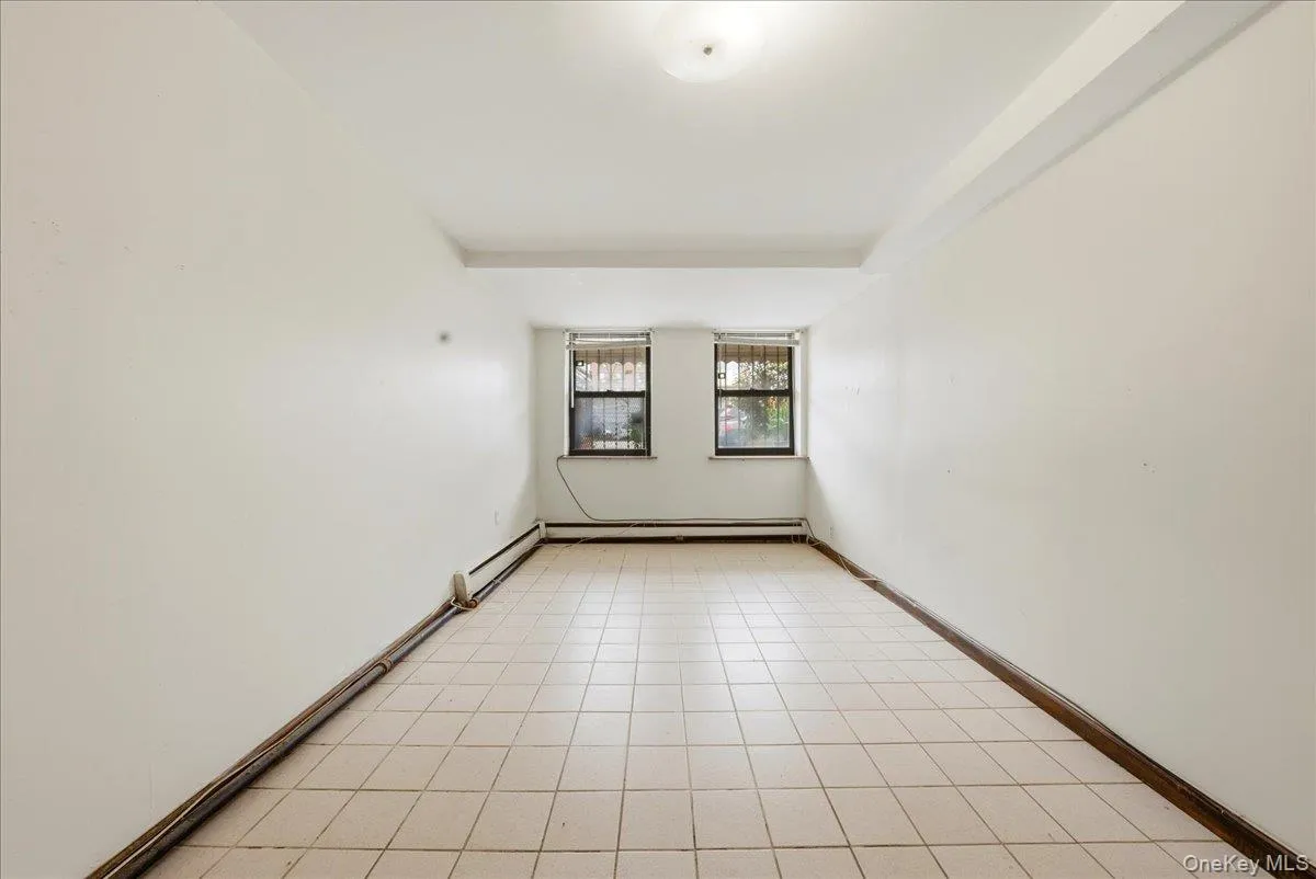 4425 Richardson Avenue, New York, NY, 3 Bedrooms Bedrooms, 8 Rooms Rooms,2 BathroomsBathrooms,Residential,For Rent,Richardson,0,1006309 4425 Richardson Avenue, New York, NY, 3 Bedrooms Bedrooms, 8 Rooms Rooms,2 BathroomsBathrooms,Residential,For Rent,Richardson,0,1006309