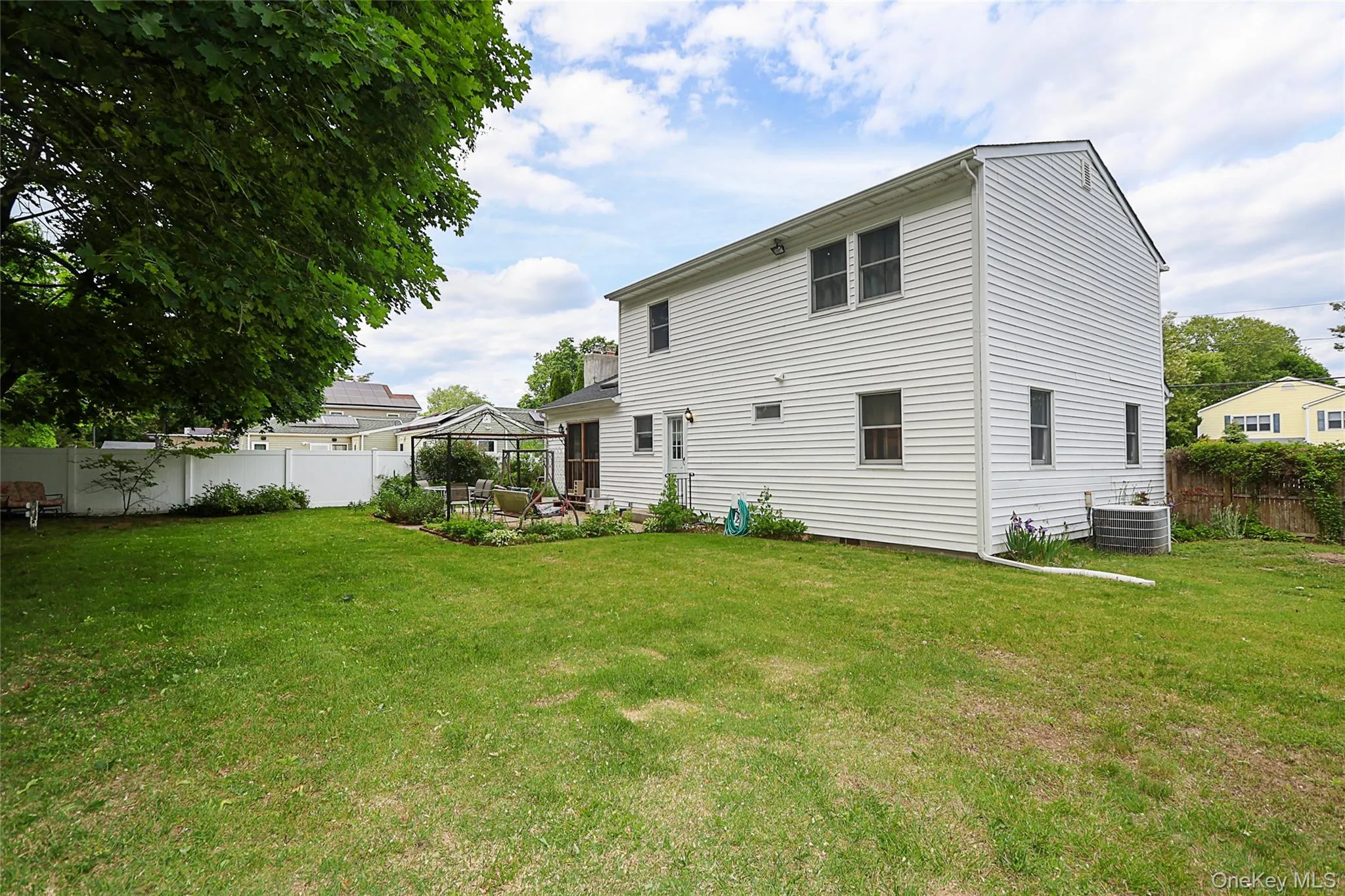 1372 Pine Drive, Islip, NY, 5 Bedrooms Bedrooms, 8 Rooms Rooms,2 BathroomsBathrooms,Residential,For Rent,Pine,0,1006311 1372 Pine Drive, Islip, NY, 5 Bedrooms Bedrooms, 8 Rooms Rooms,2 BathroomsBathrooms,Residential,For Rent,Pine,0,1006311