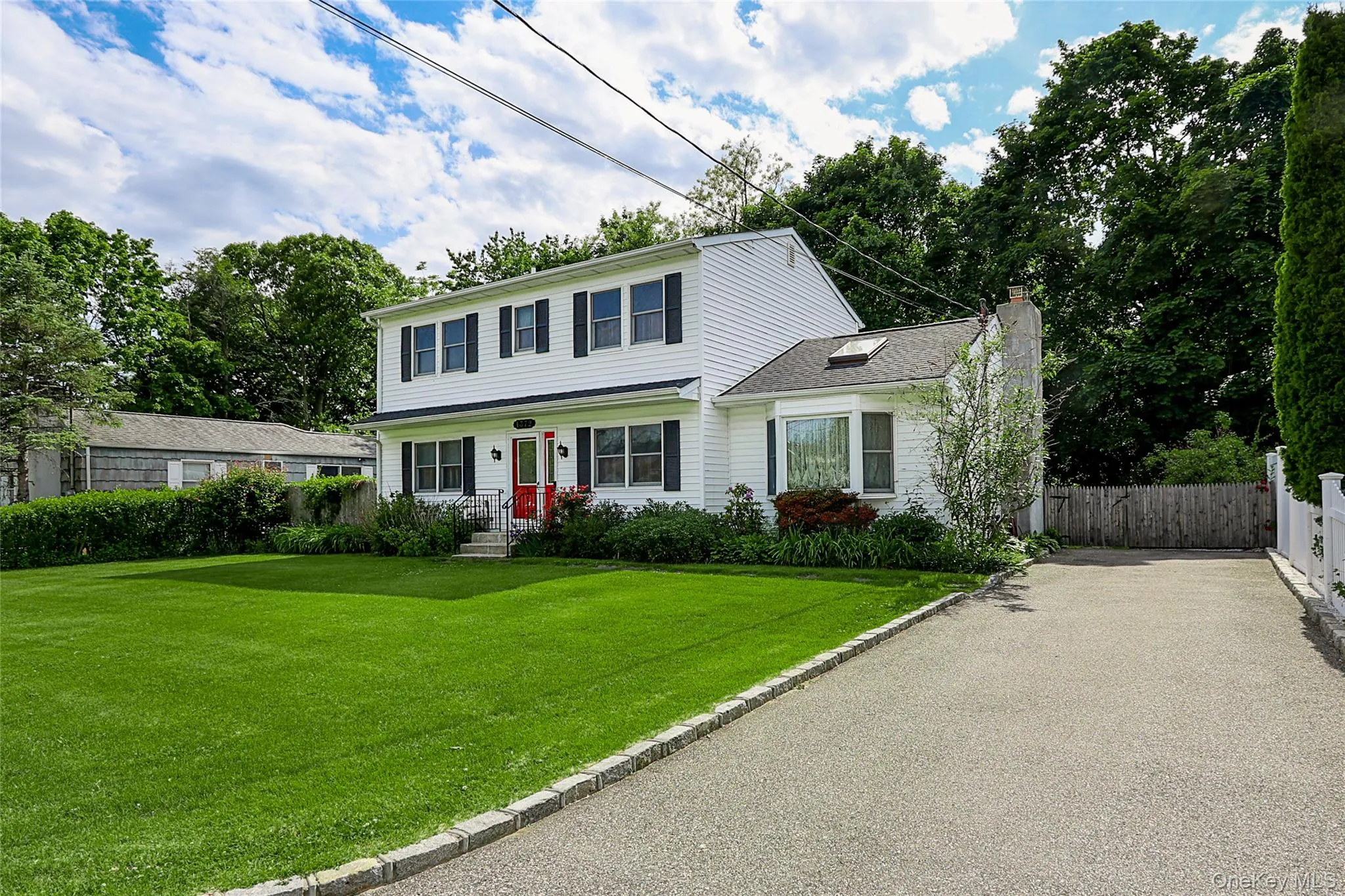 1372 Pine Drive, Islip, NY, 5 Bedrooms Bedrooms, 8 Rooms Rooms,2 BathroomsBathrooms,Residential,For Rent,Pine,0,1006311 1372 Pine Drive, Islip, NY, 5 Bedrooms Bedrooms, 8 Rooms Rooms,2 BathroomsBathrooms,Residential,For Rent,Pine,0,1006311
