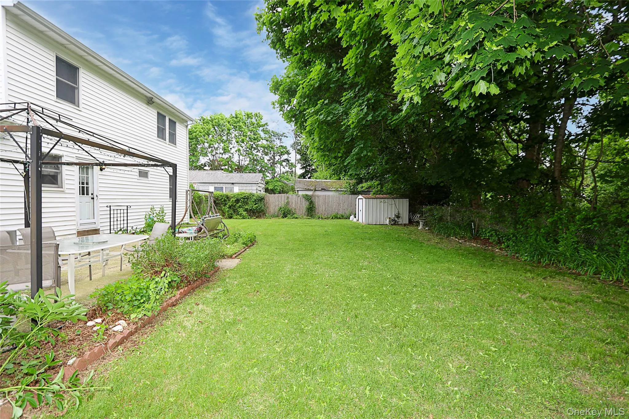 1372 Pine Drive, Islip, NY, 5 Bedrooms Bedrooms, 8 Rooms Rooms,2 BathroomsBathrooms,Residential,For Rent,Pine,0,1006311 1372 Pine Drive, Islip, NY, 5 Bedrooms Bedrooms, 8 Rooms Rooms,2 BathroomsBathrooms,Residential,For Rent,Pine,0,1006311