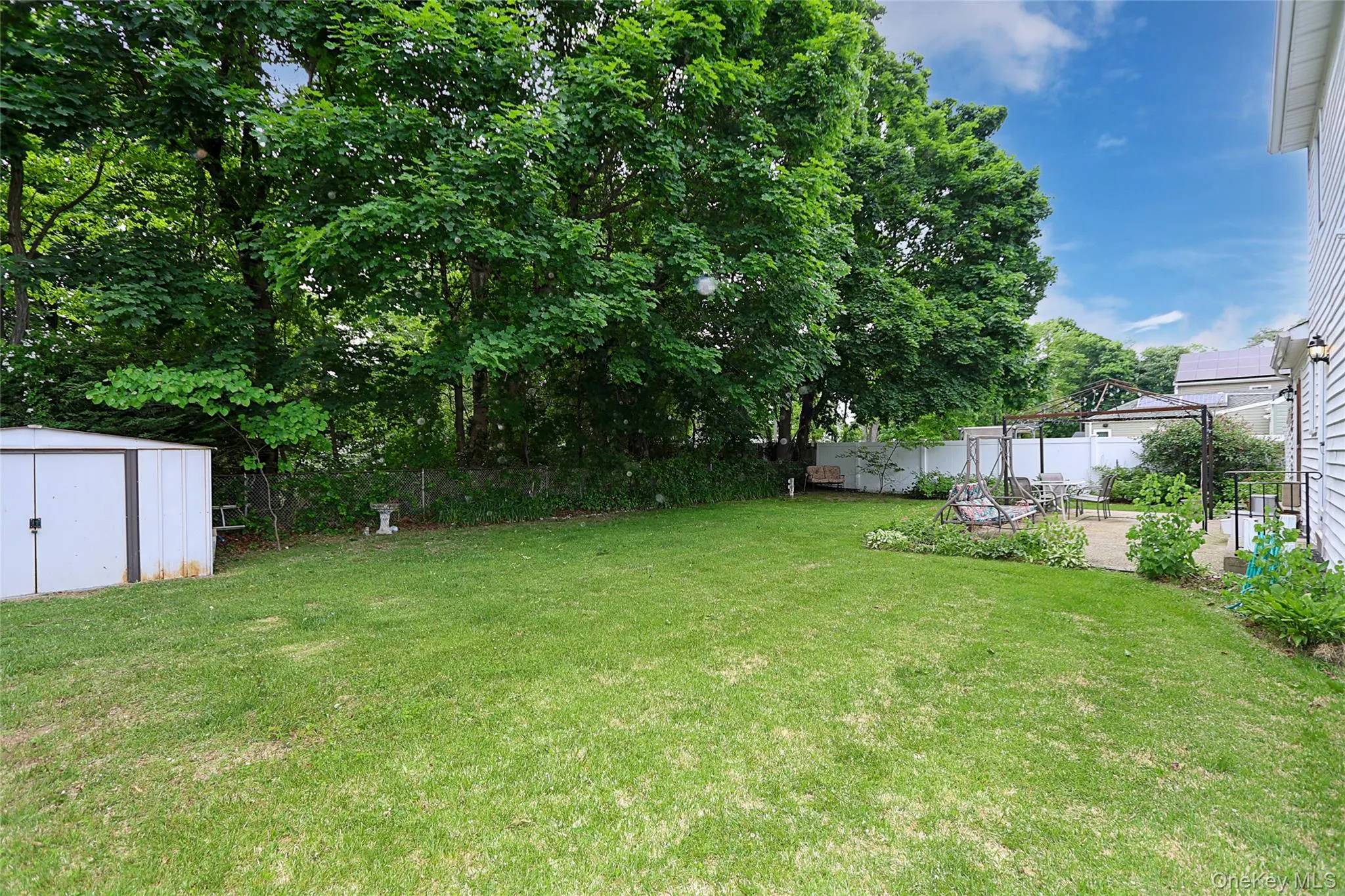 1372 Pine Drive, Islip, NY, 5 Bedrooms Bedrooms, 8 Rooms Rooms,2 BathroomsBathrooms,Residential,For Rent,Pine,0,1006311 1372 Pine Drive, Islip, NY, 5 Bedrooms Bedrooms, 8 Rooms Rooms,2 BathroomsBathrooms,Residential,For Rent,Pine,0,1006311
