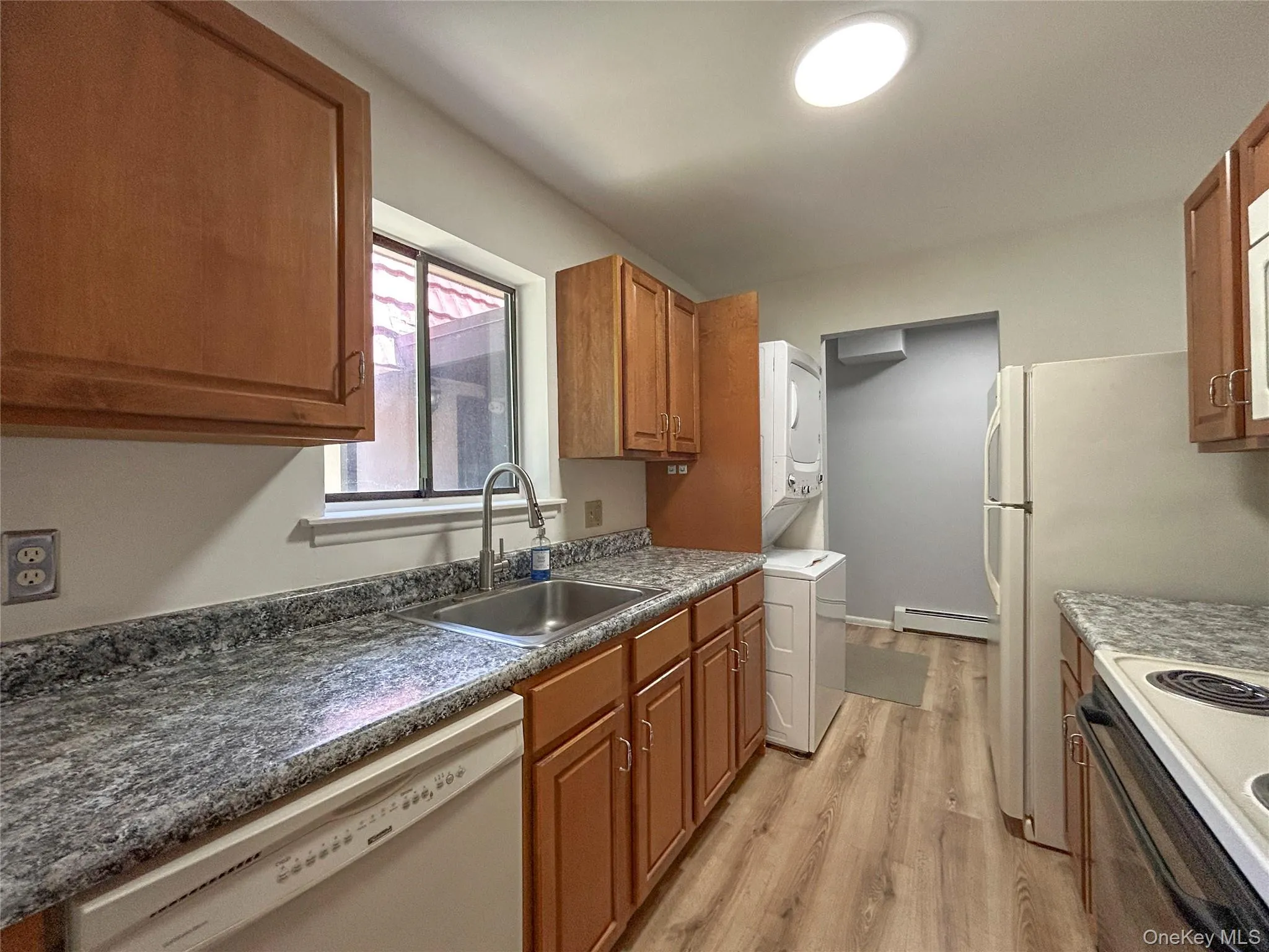 5 Loudon Drive, Fishkill, NY, 2 Bedrooms Bedrooms, 7 Rooms Rooms,2 BathroomsBathrooms,Residential Lease,For Rent,Loudon,0,1006320 5 Loudon Drive, Fishkill, NY, 2 Bedrooms Bedrooms, 7 Rooms Rooms,2 BathroomsBathrooms,Residential Lease,For Rent,Loudon,0,1006320