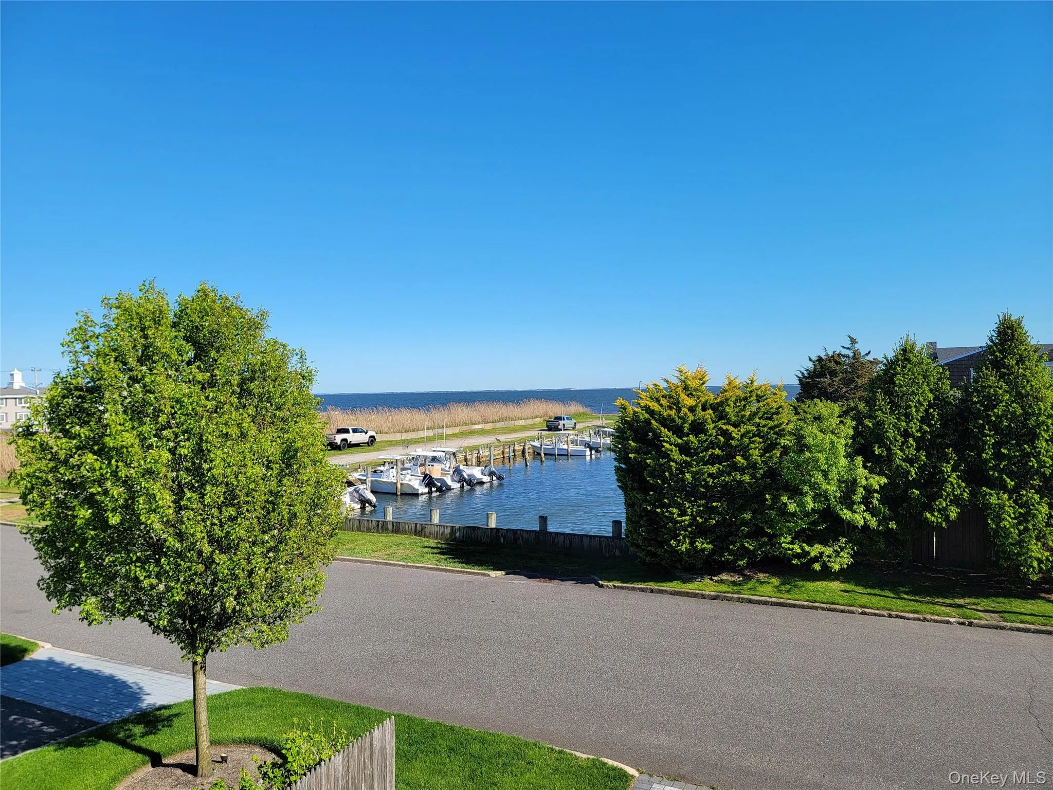 23 Dalny Place, Islip, NY, 5 Bedrooms Bedrooms, 9 Rooms Rooms,3 BathroomsBathrooms,Residential,For Rent,Dalny,0,1006328 23 Dalny Place, Islip, NY, 5 Bedrooms Bedrooms, 9 Rooms Rooms,3 BathroomsBathrooms,Residential,For Rent,Dalny,0,1006328