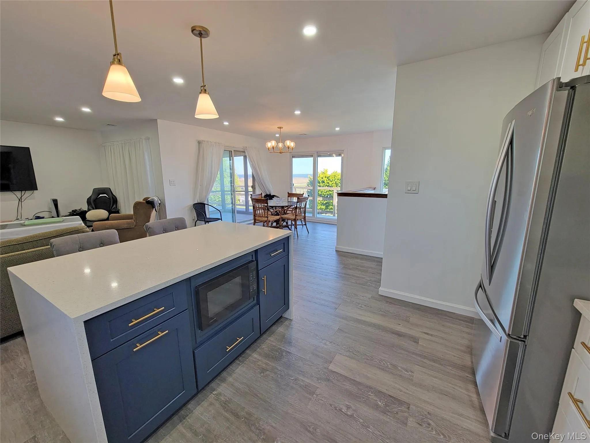 23 Dalny Place, Islip, NY, 5 Bedrooms Bedrooms, 9 Rooms Rooms,3 BathroomsBathrooms,Residential,For Rent,Dalny,0,1006328 23 Dalny Place, Islip, NY, 5 Bedrooms Bedrooms, 9 Rooms Rooms,3 BathroomsBathrooms,Residential,For Rent,Dalny,0,1006328