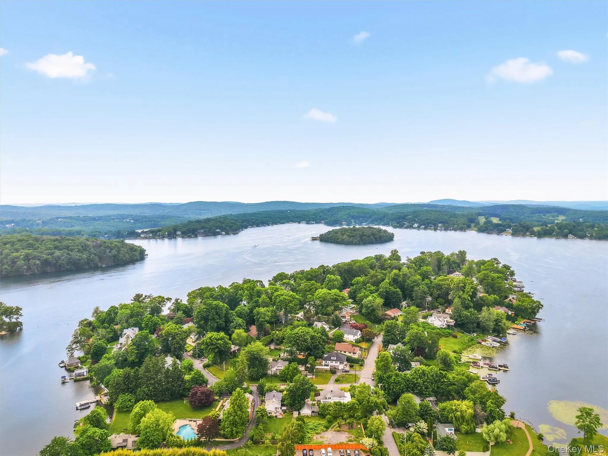 24 Tamarack Road, Carmel, NY, 3 Bedrooms Bedrooms, 8 Rooms Rooms,2 BathroomsBathrooms,Residential,For Rent,Tamarack,0,1006336 24 Tamarack Road, Carmel, NY, 3 Bedrooms Bedrooms, 8 Rooms Rooms,2 BathroomsBathrooms,Residential,For Rent,Tamarack,0,1006336