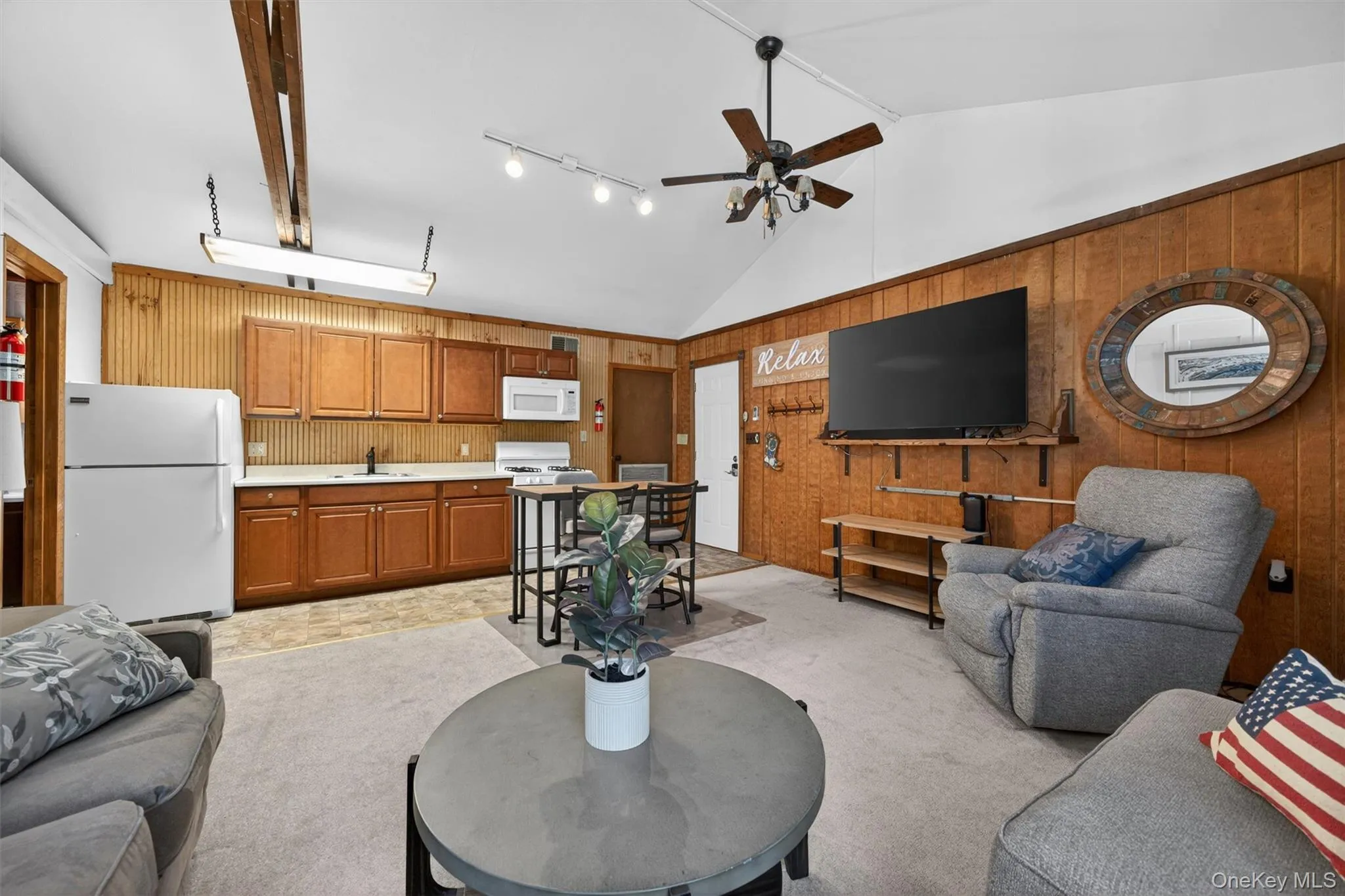 5 Canterbury Road, Highlands, NY, 1 Bedroom Bedrooms, 3 Rooms Rooms,1 BathroomBathrooms,Residential Lease,For Rent,Canterbury,0,1006340 5 Canterbury Road, Highlands, NY, 1 Bedroom Bedrooms, 3 Rooms Rooms,1 BathroomBathrooms,Residential Lease,For Rent,Canterbury,0,1006340