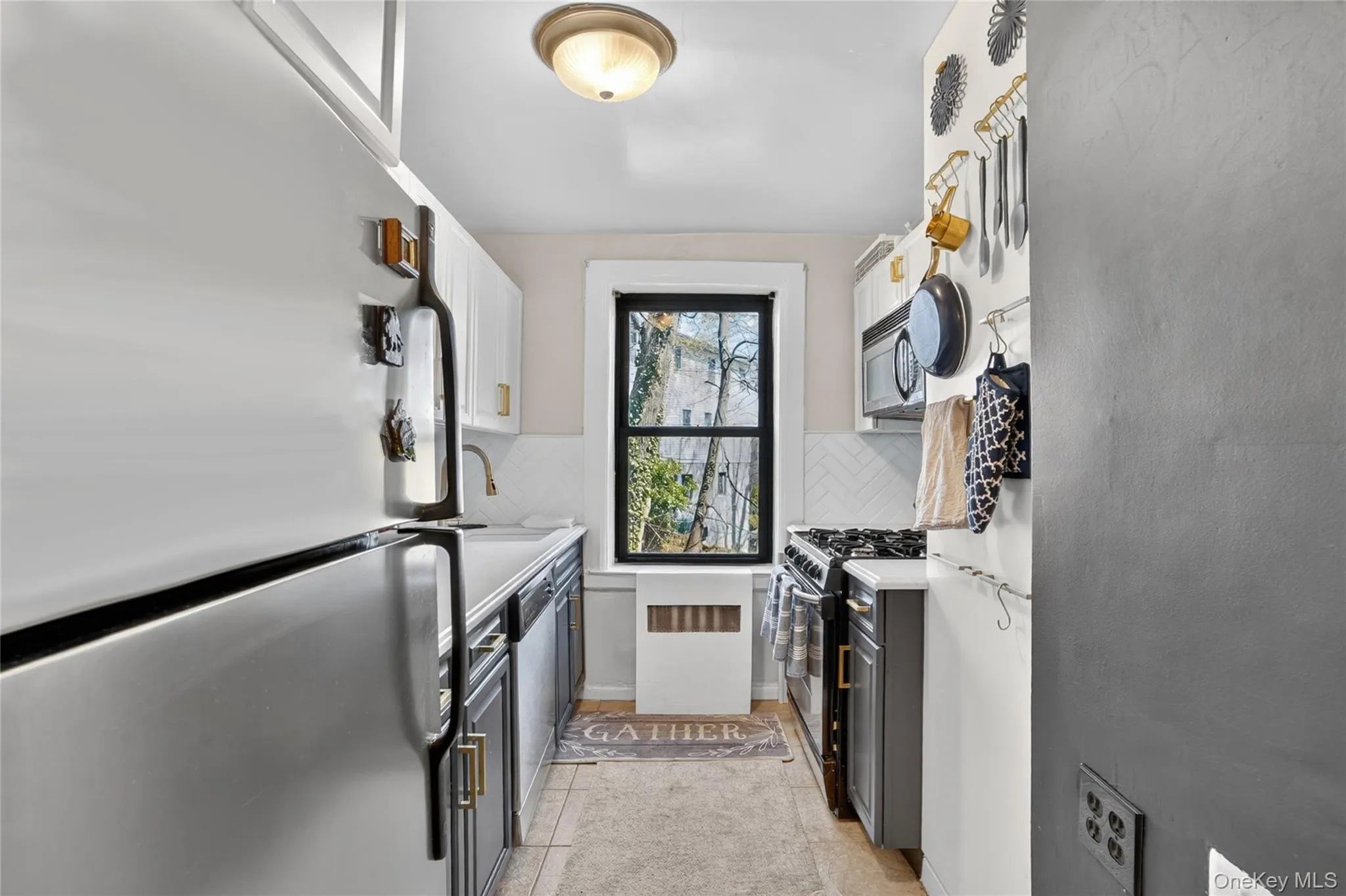 42 Pondfield Road, Yonkers, NY, 1 Bedroom Bedrooms, 4 Rooms Rooms,1 BathroomBathrooms,Residential,For Rent,Pondfield,0,1006341 42 Pondfield Road, Yonkers, NY, 1 Bedroom Bedrooms, 4 Rooms Rooms,1 BathroomBathrooms,Residential,For Rent,Pondfield,0,1006341