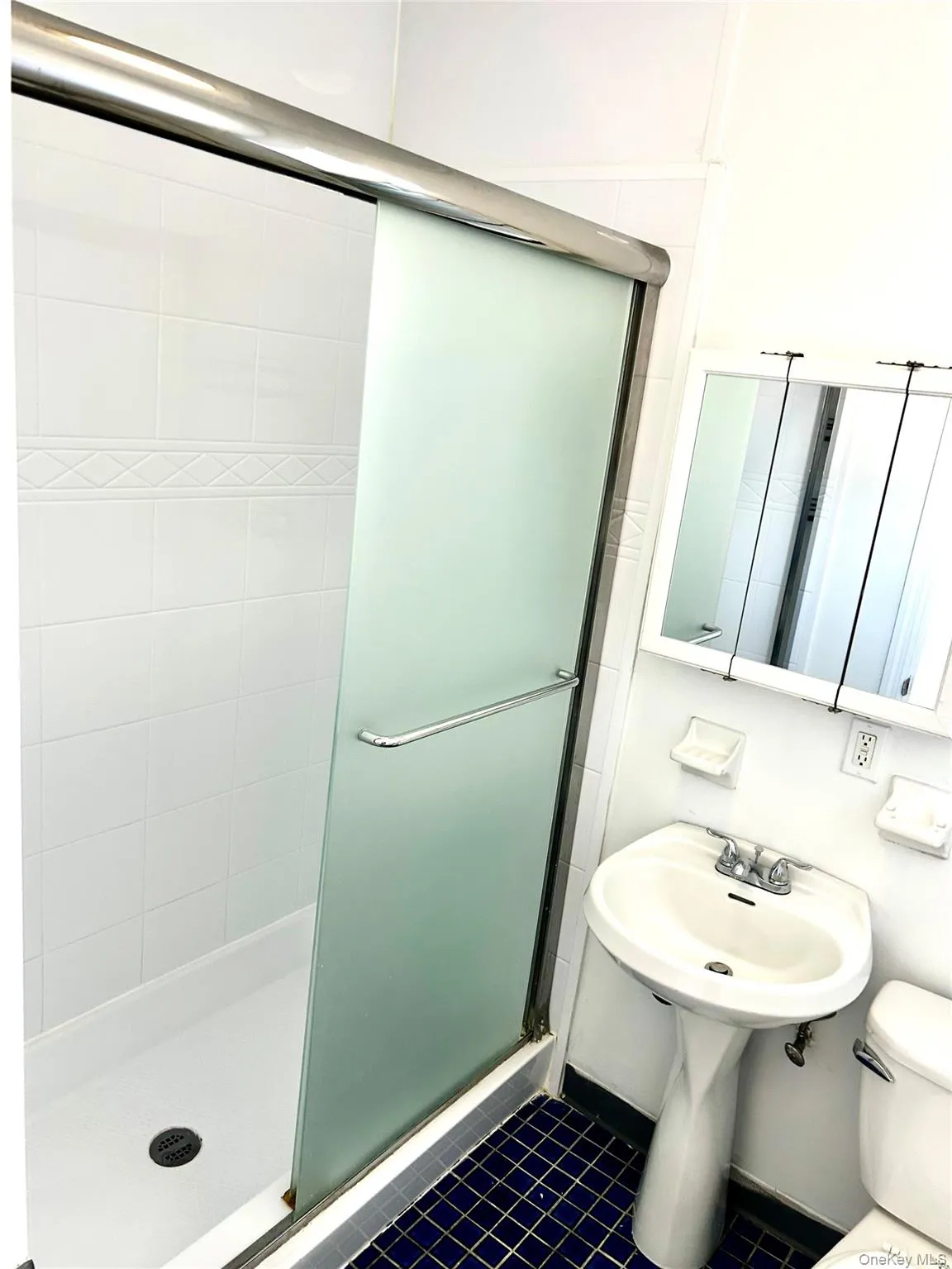 949 Beech Street, Long Beach, NY, 1 Bedroom Bedrooms, 4 Rooms Rooms,1 BathroomBathrooms,Residential Lease,For Rent,Beech,0,1006346 949 Beech Street, Long Beach, NY, 1 Bedroom Bedrooms, 4 Rooms Rooms,1 BathroomBathrooms,Residential Lease,For Rent,Beech,0,1006346